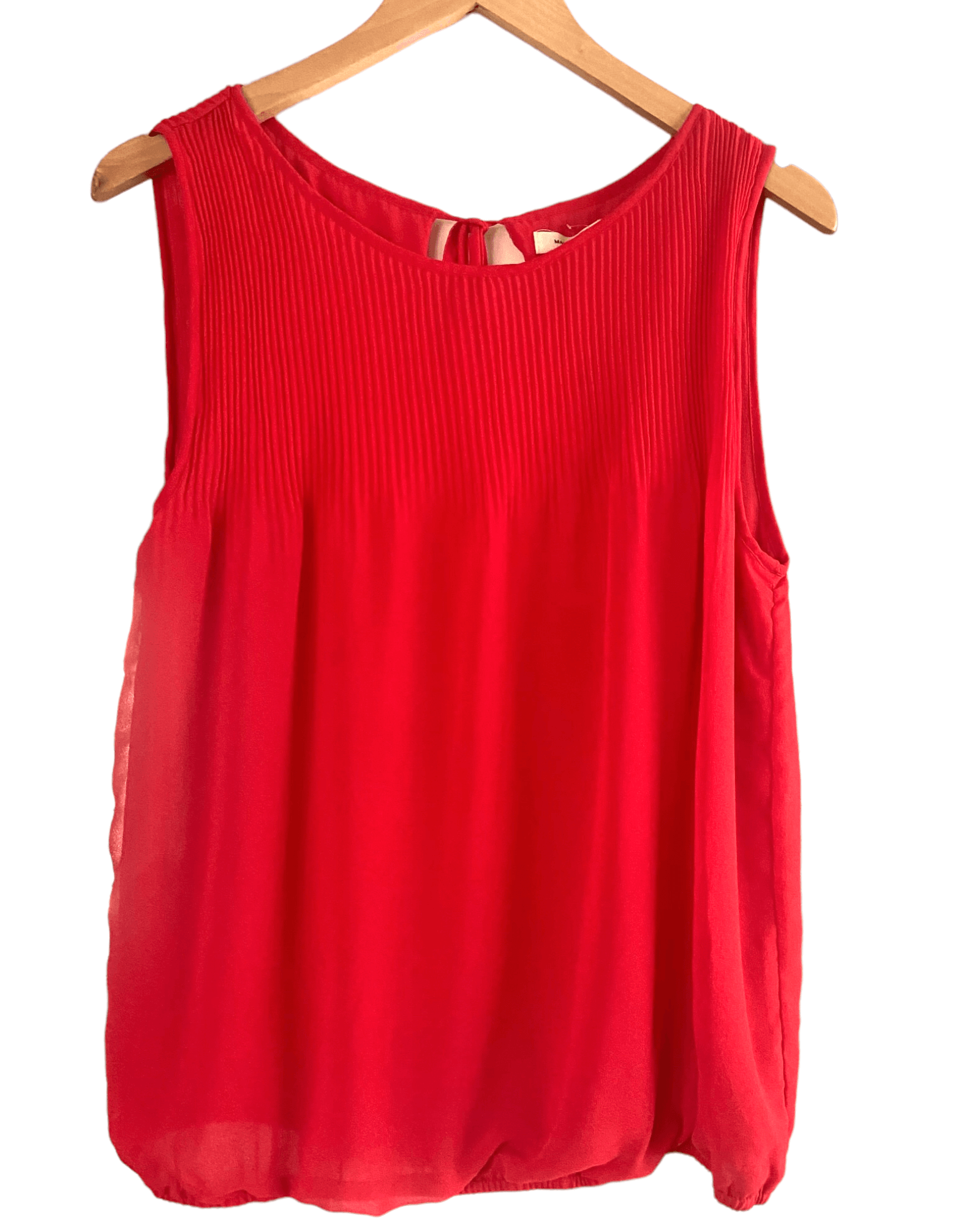 Warm Spring MAX STUDIO persimmon red sleeveless pleated top