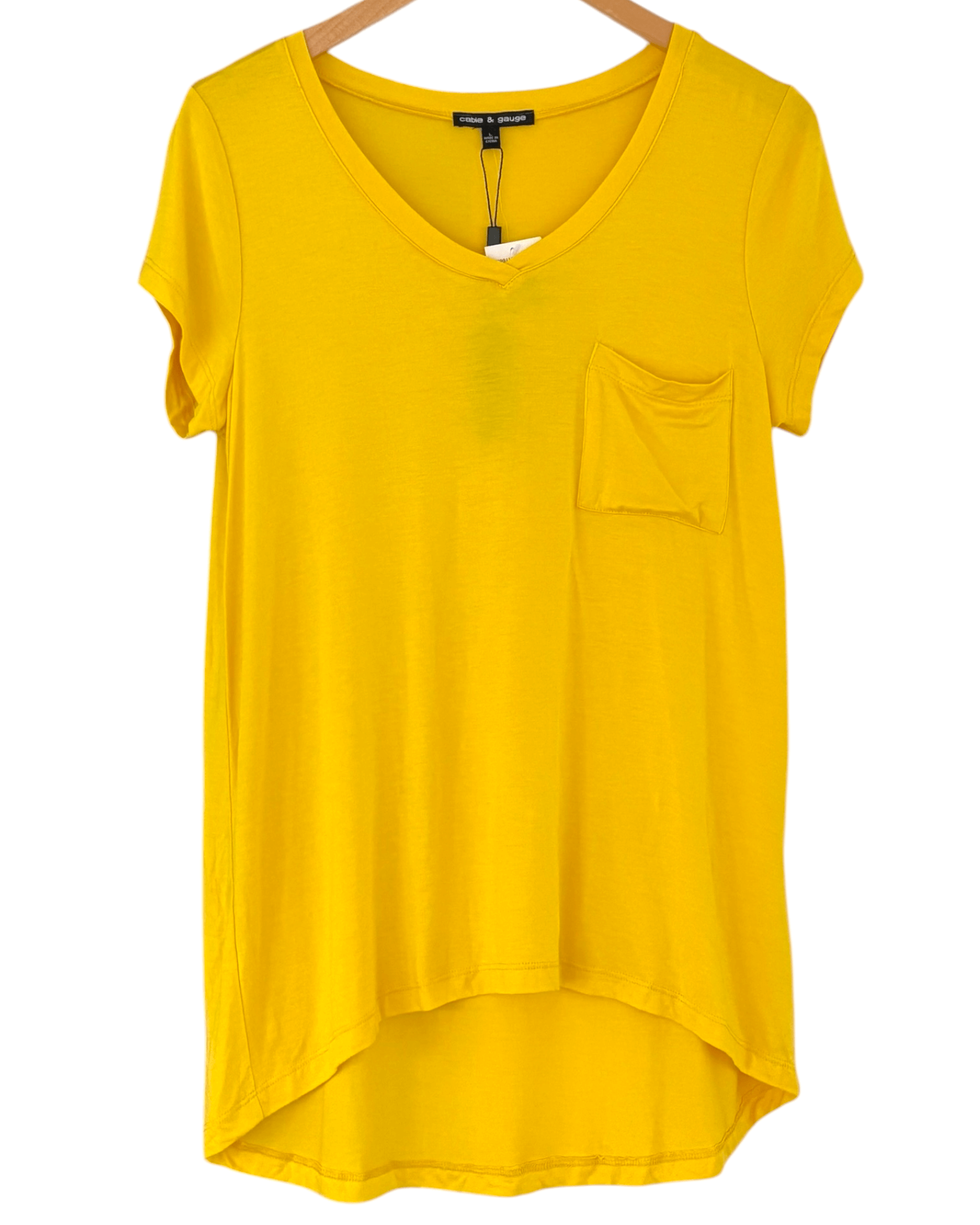 Bright Spring CABLE & GAUGE coneflower gold v-neck pocket tee