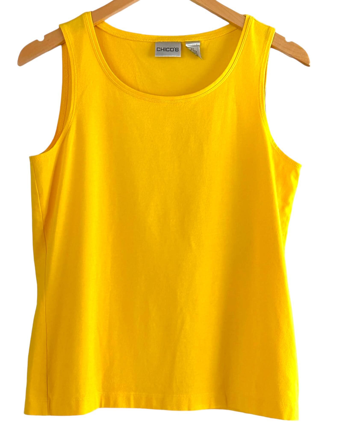 Bright Spring CHICO&#39;S dandelion yellow sleeveless tee