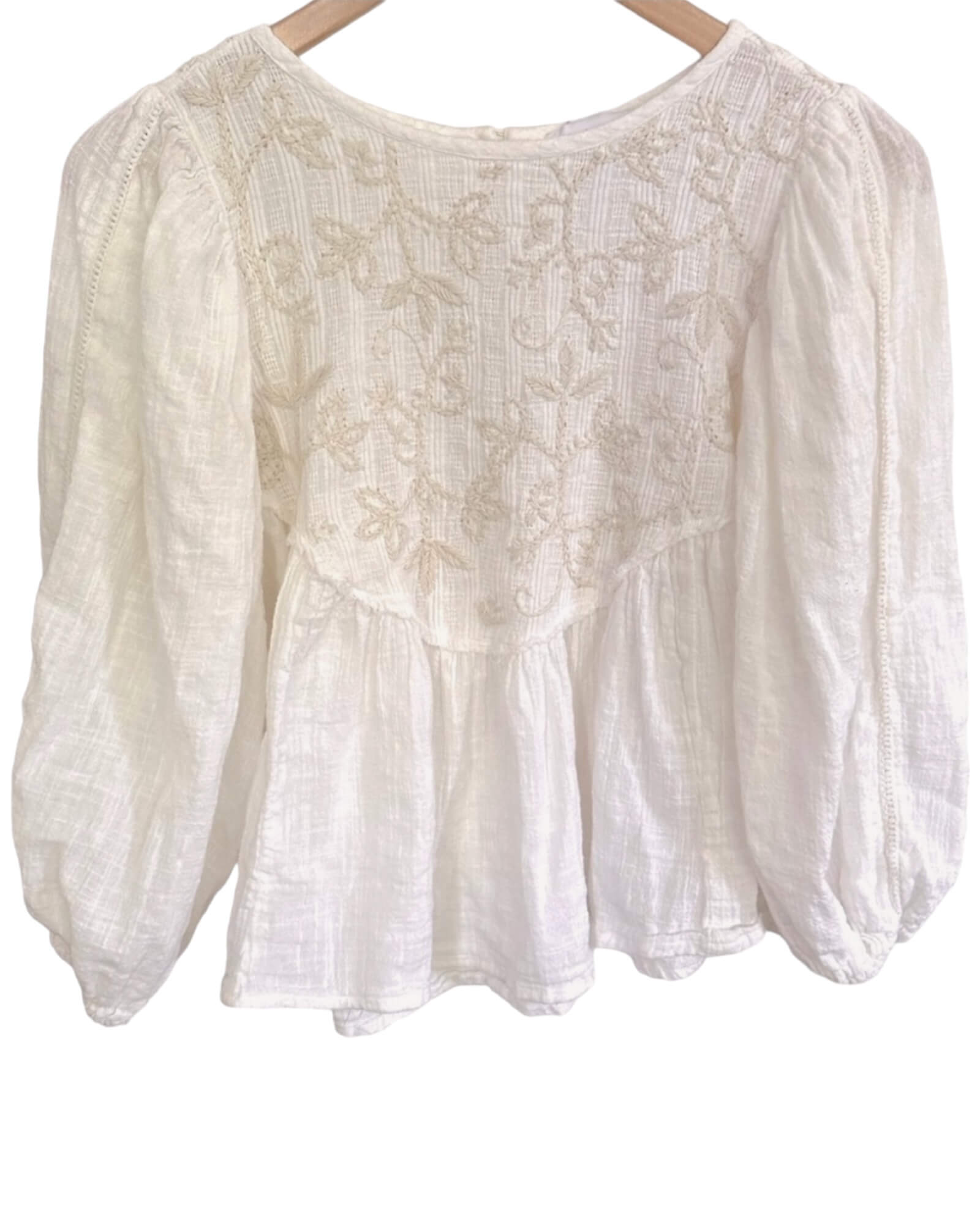 Bright Spring HOUSE OF HARLOW 1960 ivory embroidered blouse