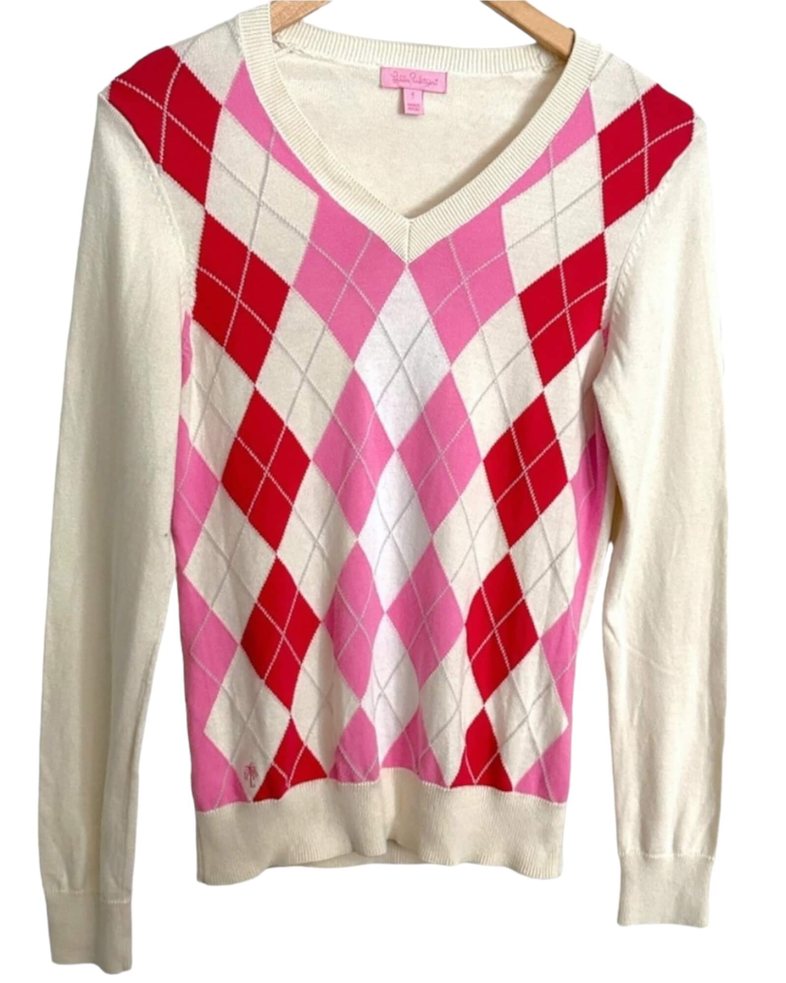 Bright Spring LILLY PULITZER v-neck pink argyle sweater 