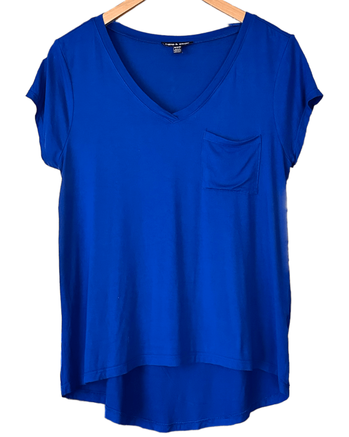 Bright Winter CABLE &amp; GAUGE cobalt blue v-neck tee