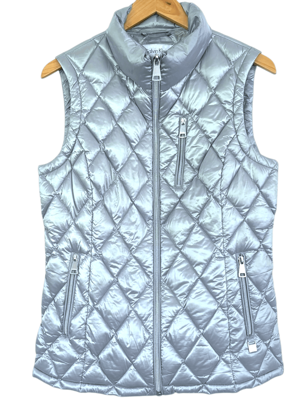 Bright Winter CALVIN KLEIN silver quilted down puffer vest