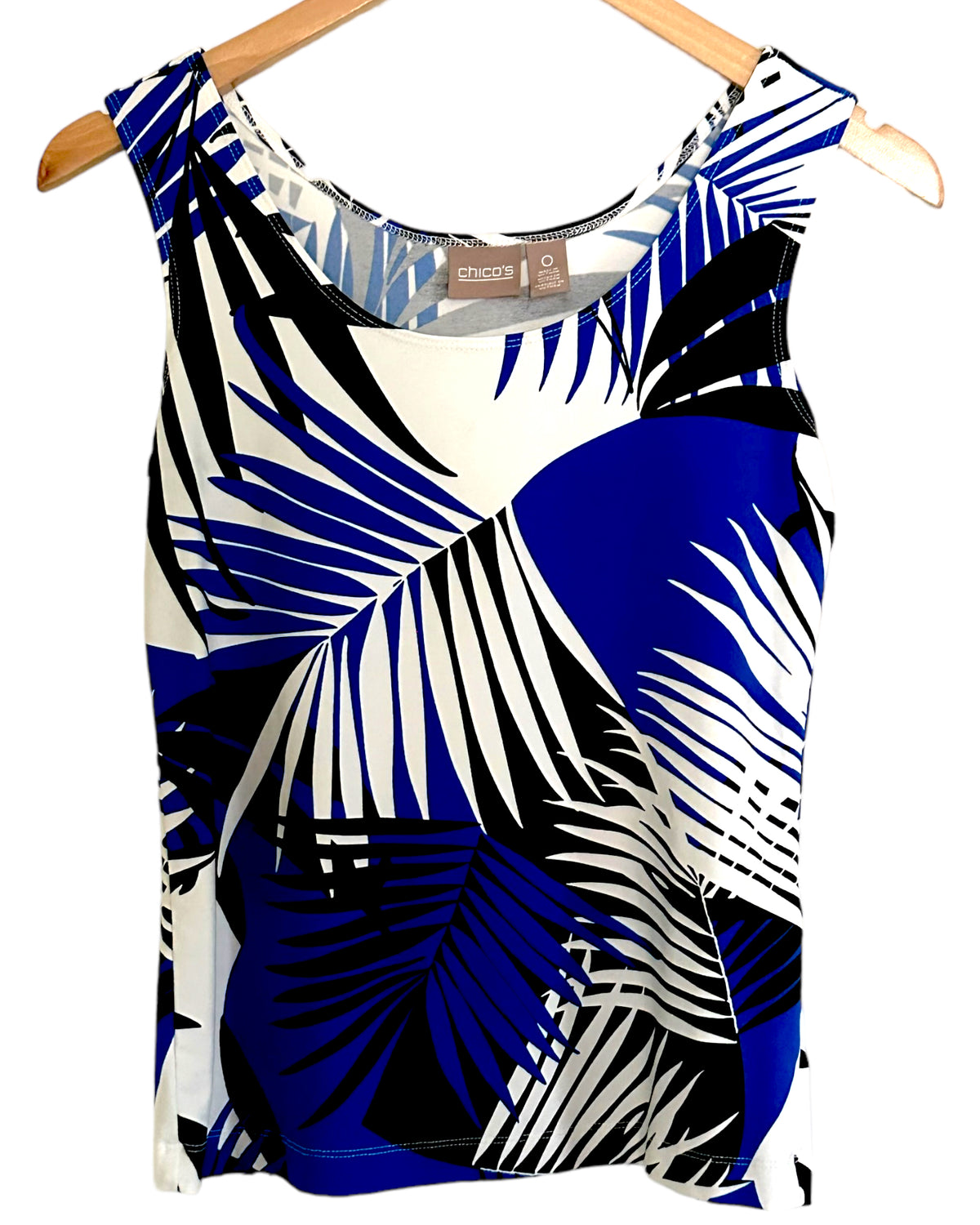 Bright Winter CHICO palm frond print sleeveless shell