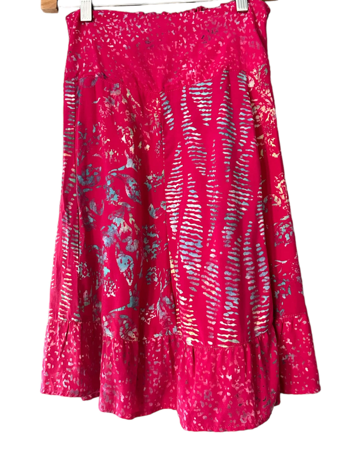 Bright Winter SANTIKI coastal print ruffle hem skirt