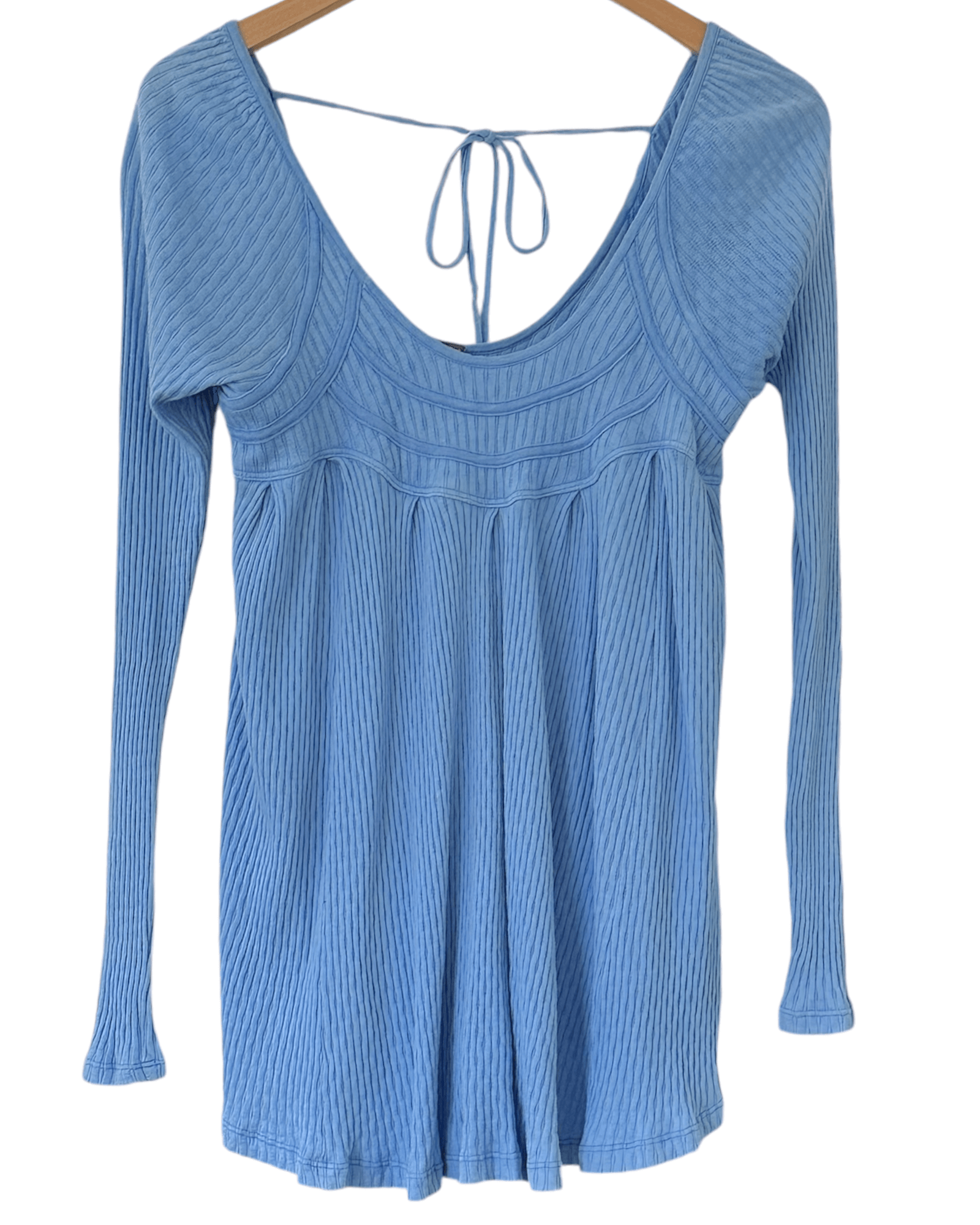 Cool Summer FREE PEOPLE cornflower backless ribbed top