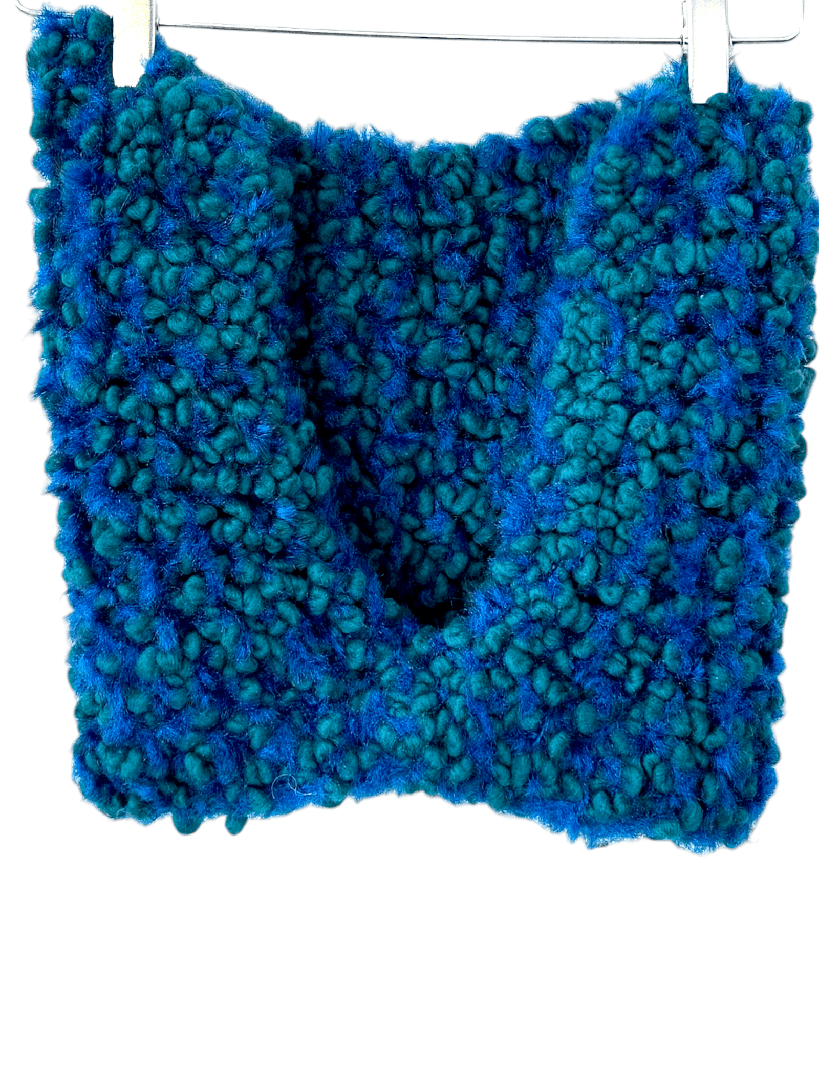 Cool Winter chunky knit notch snood