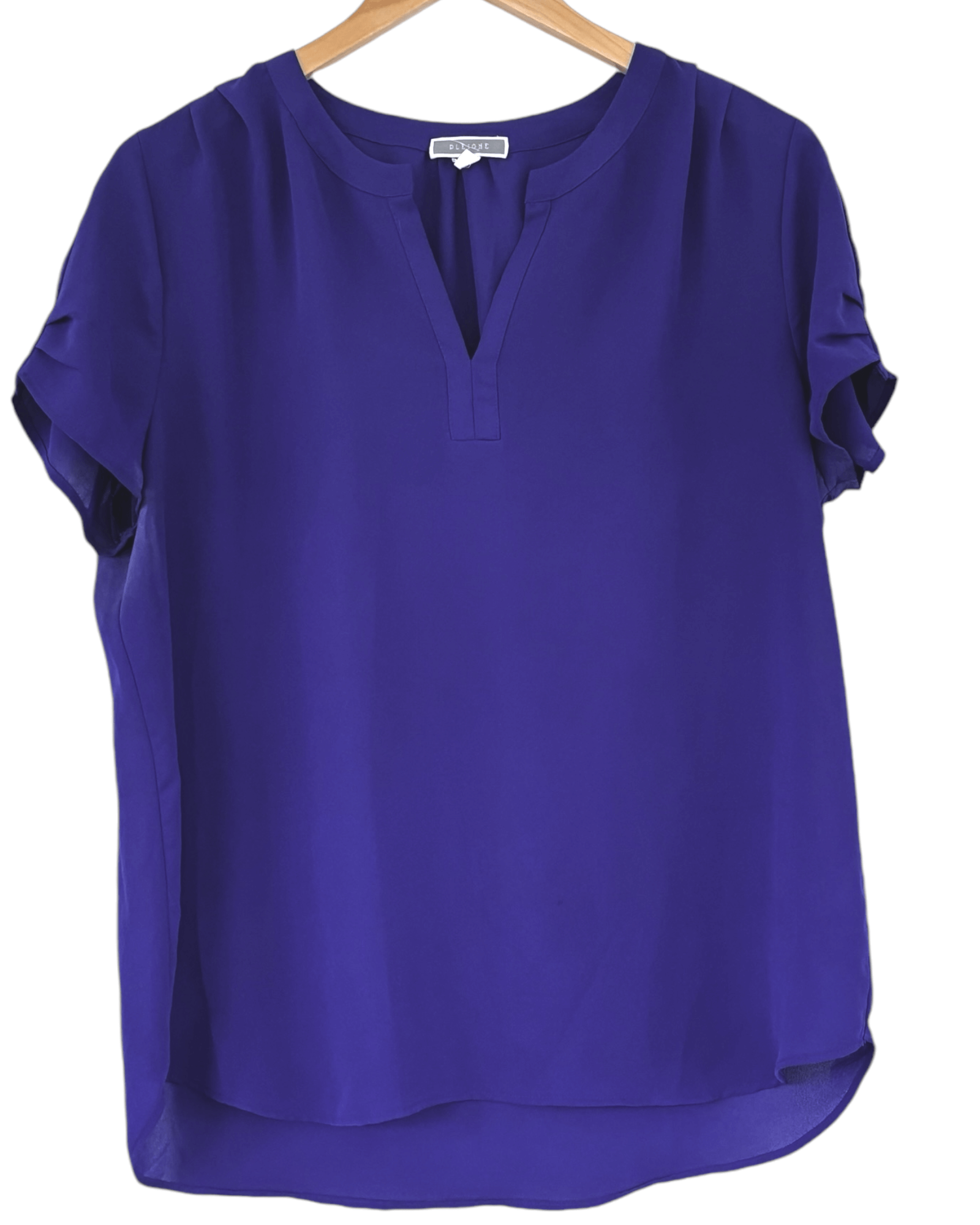 Cool Winter PLEIONE iris split neck short sleeve blouse