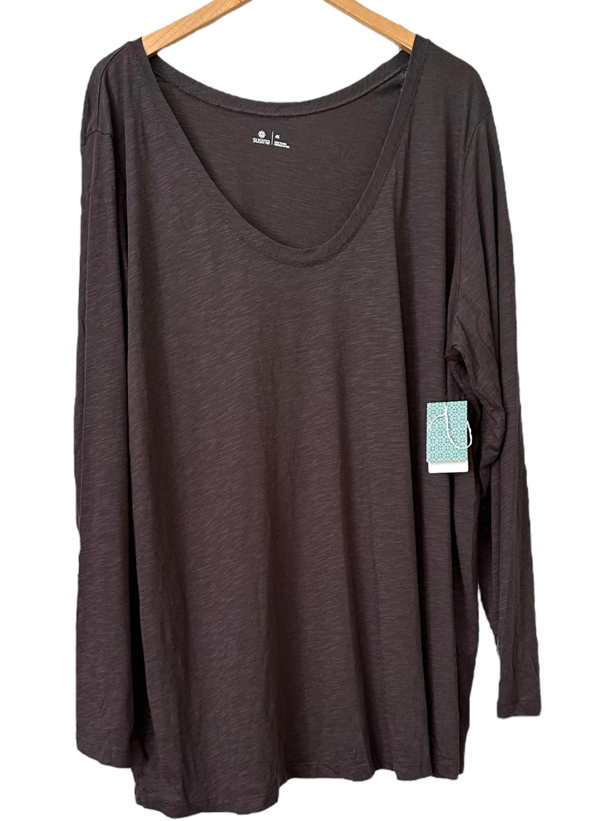 Dark Autumn SUSINA charcoal gray scoop neck tee