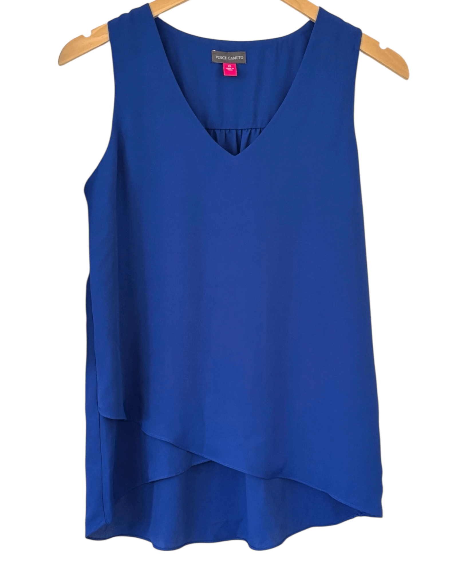 Dark Winter VINCE CAMUTO resolution blue tiered v-neck sleeveless blouse