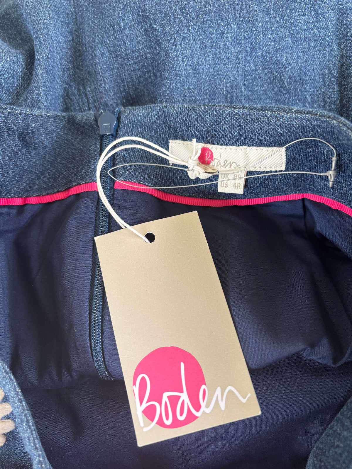 Soft Summer Floral Embroidered Denim Mini Pencil Skirt