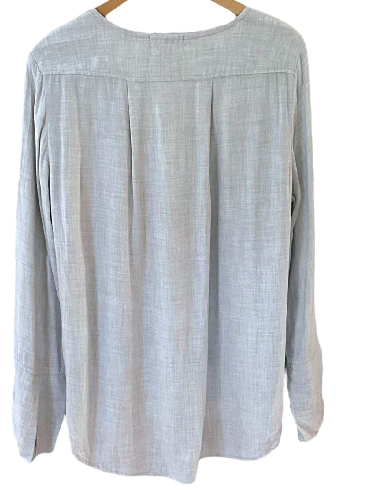 Soft Summer CLOTH &amp; STONE cloud gray tie front top