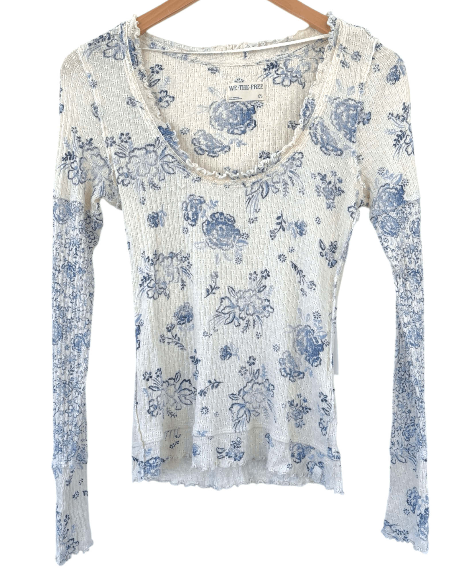 Soft Summer WE THE FREE clover print scoop neck thermal top