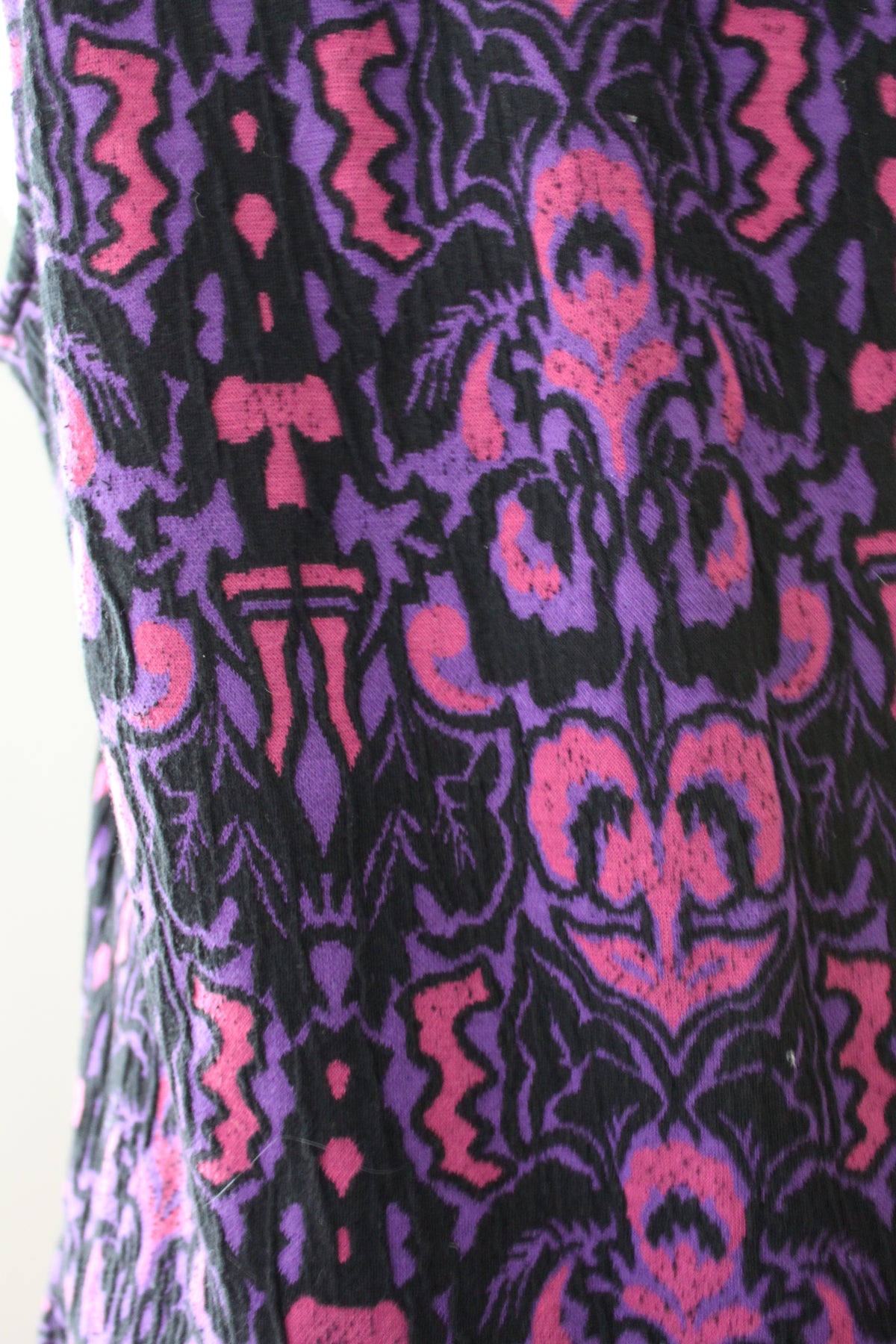 Dark Winter Jacquard Print Sleeveless Dress