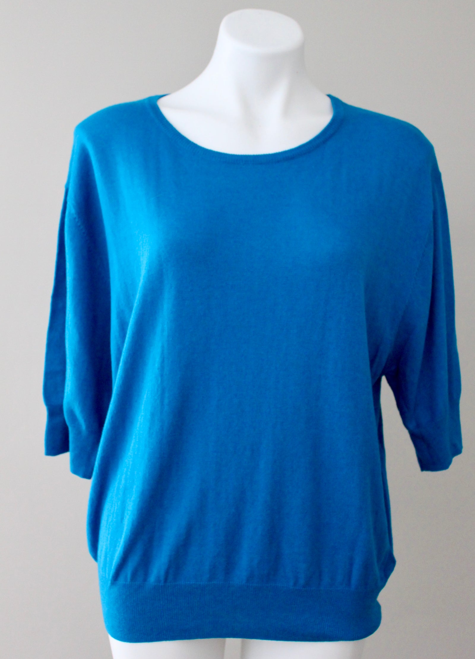 Bright Winter GAP teal sweater top 