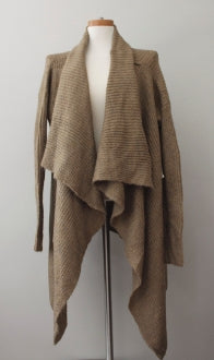 WILLOW & CLAY Warm Autumn taupe cardigan