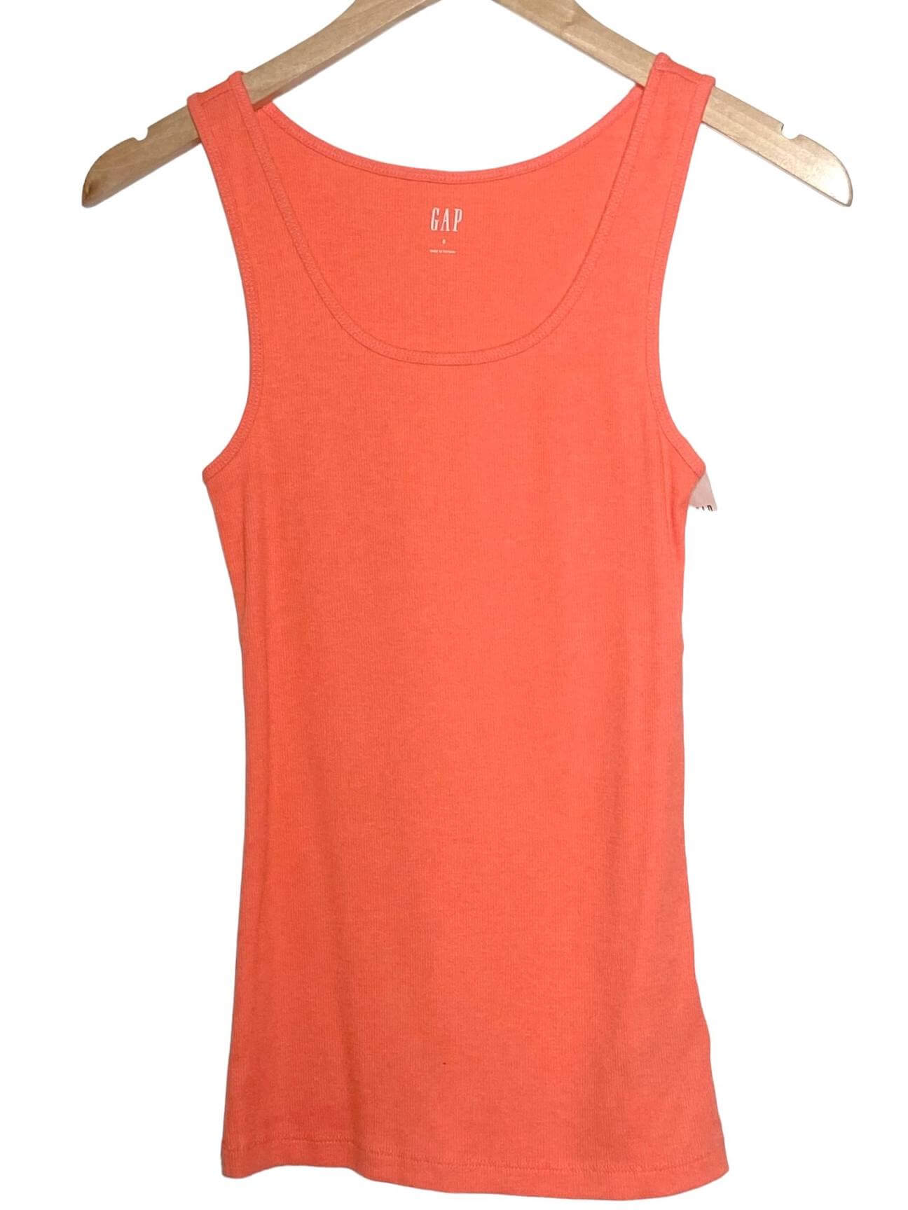 Bright Spring GAP living coral ribbed tank top