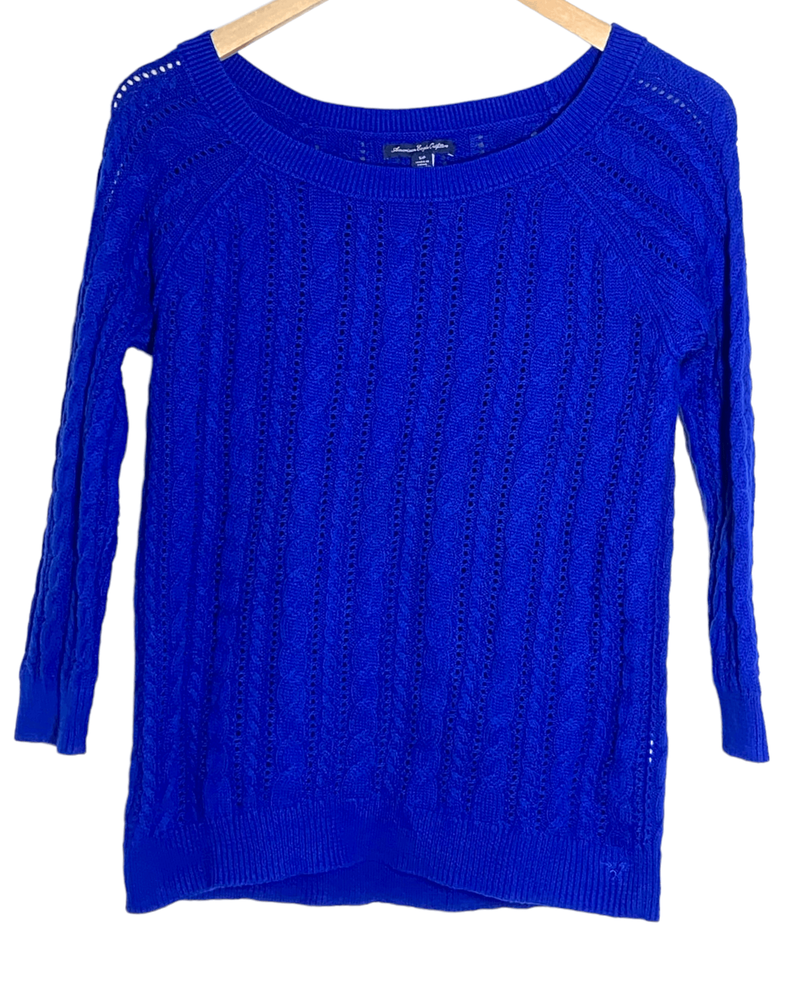 Brith Winter AMERICAN EAGLE cobalt royal blue cable knit sweater