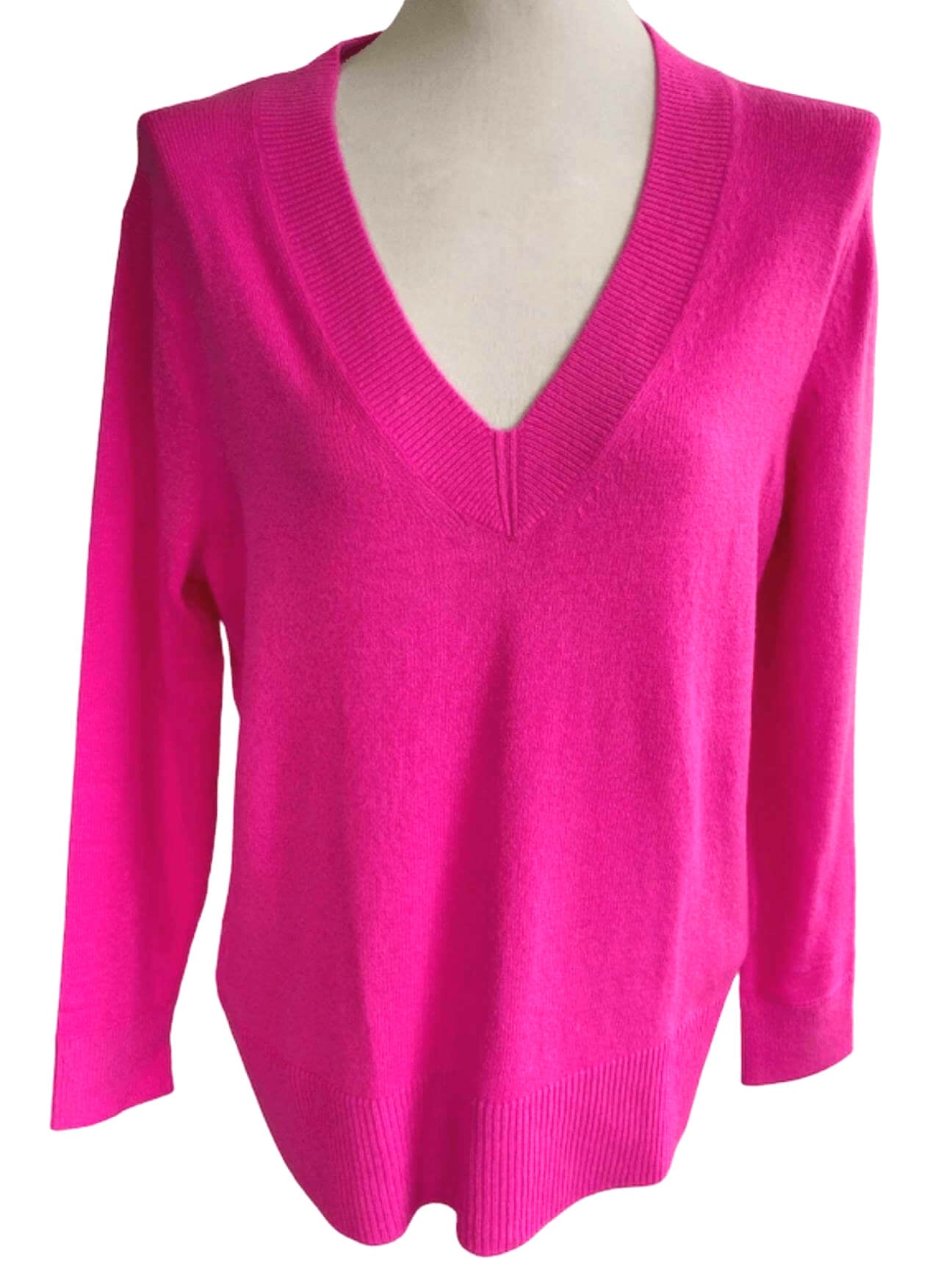 Bright Winter BANANA REPUBLIC pink v-neck sweater