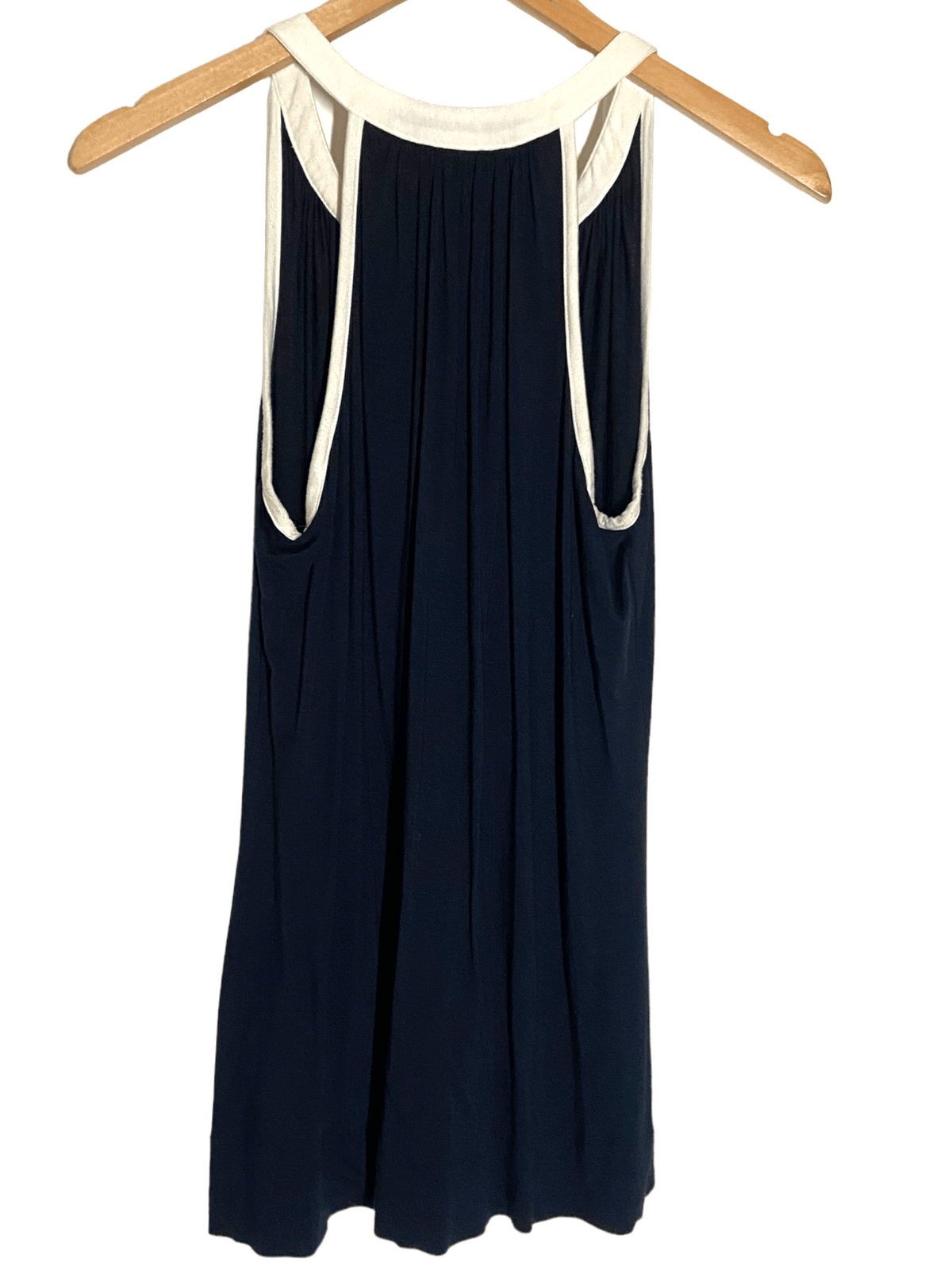 Bright Winter BANANA REPUBLIC sleeveless navy white top