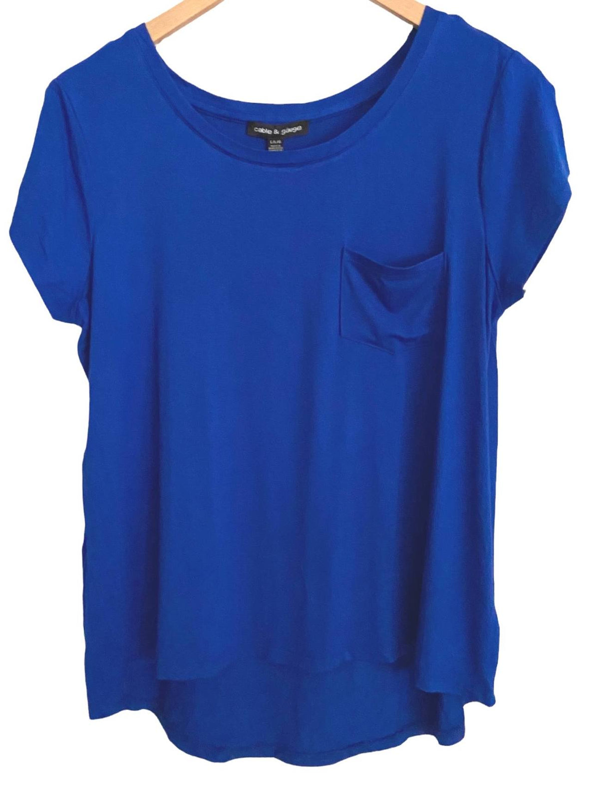 Bright Winter CABLE AND GAUGE pocket tee