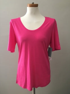 Bright Winter SUSINA Vivid Pink tee