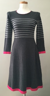 Bright Winter VINCE CUMOTO stripe sweater dress