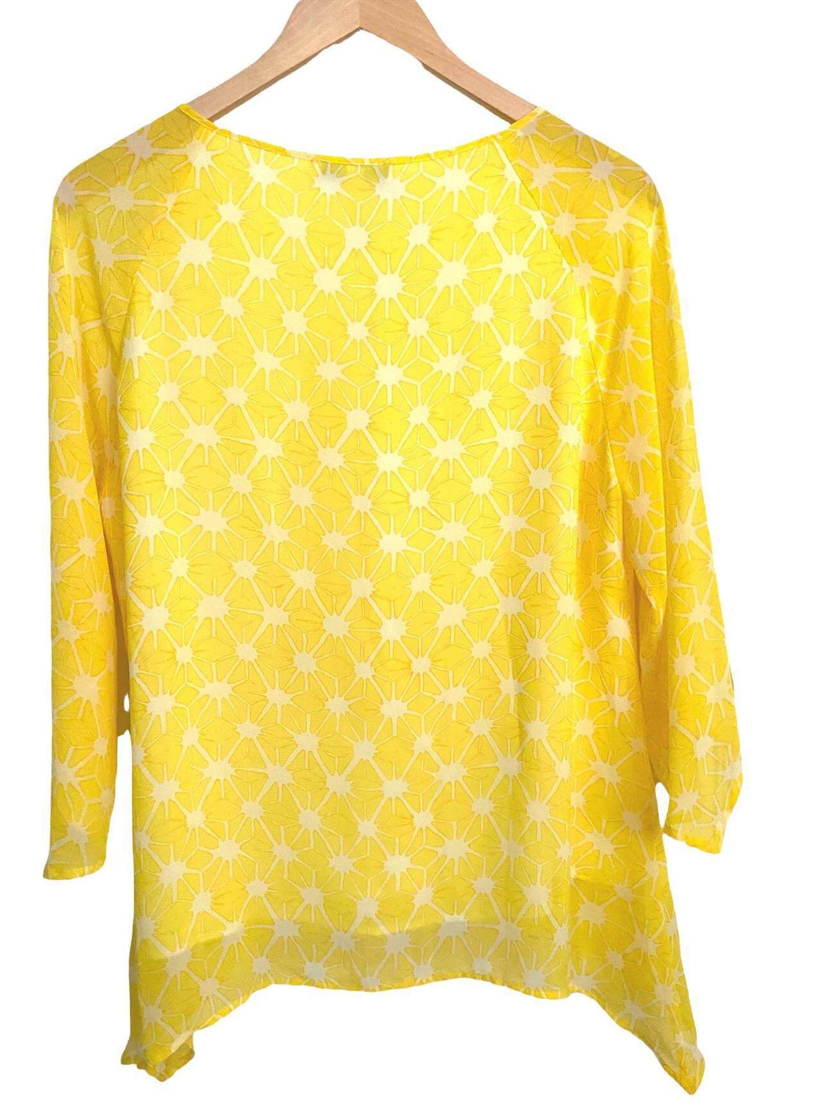 Bright Winter CHAUS yellow starburst print top