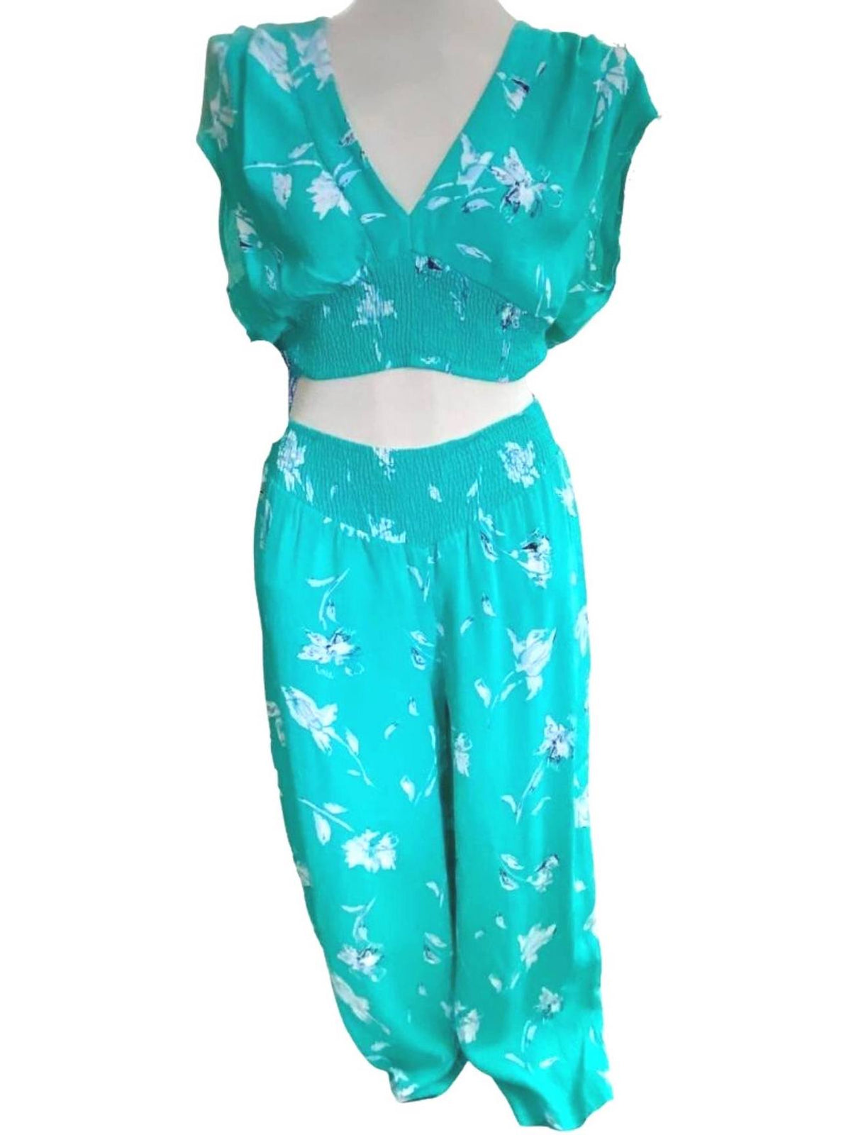Cool Summer FREE PEOPLE aqua pant set