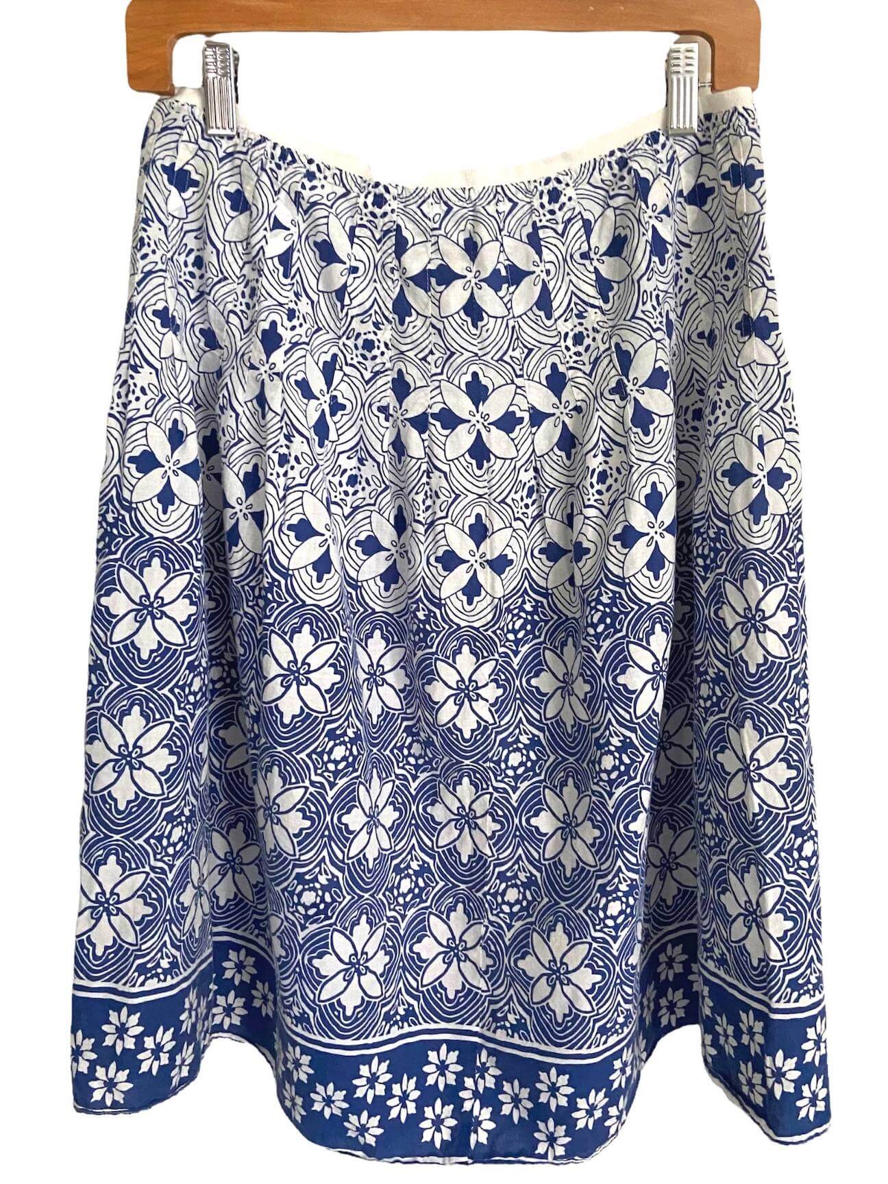 Cool Summer NEW YORK & CO blue white floral skirt