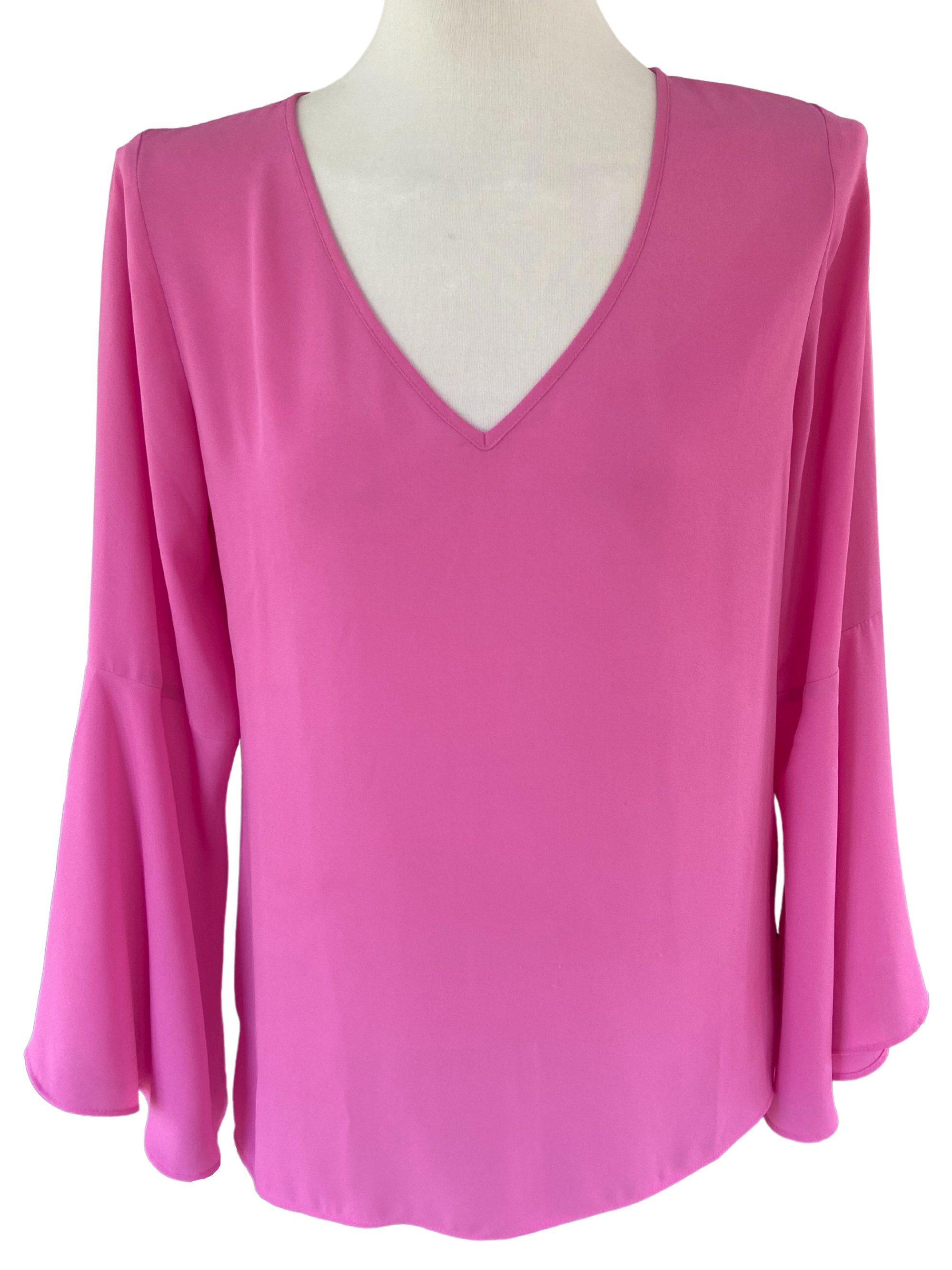 Cool Summer VIOLET+CLAIRE pink v-neck blouse
