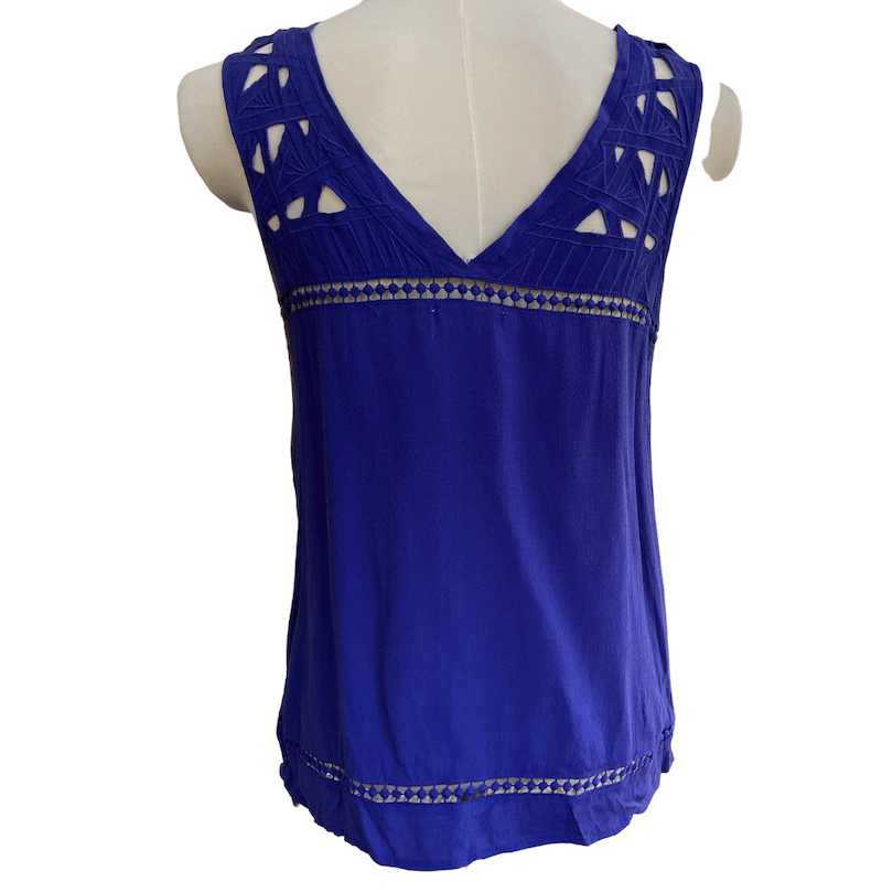 Cool Winter BLACK SWAN blue cutout top