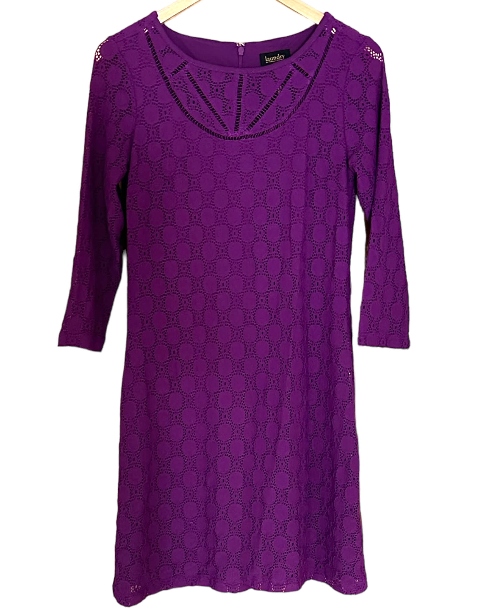 Cool Winter LAUNDRY BY SHELLI SEGAL grape purple lace dress