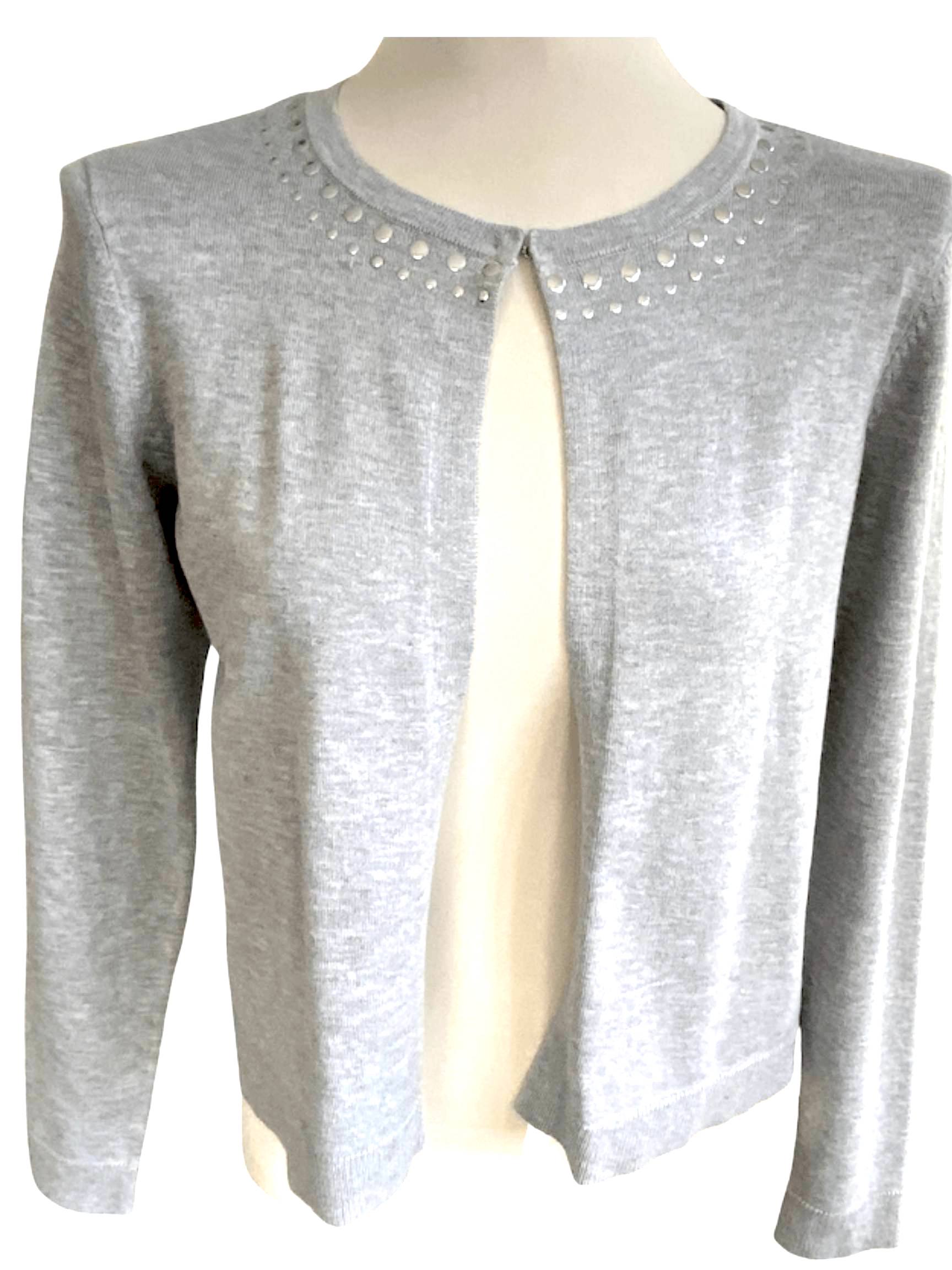 Cool Winter VERCE AMI gray studded cardigan sweater