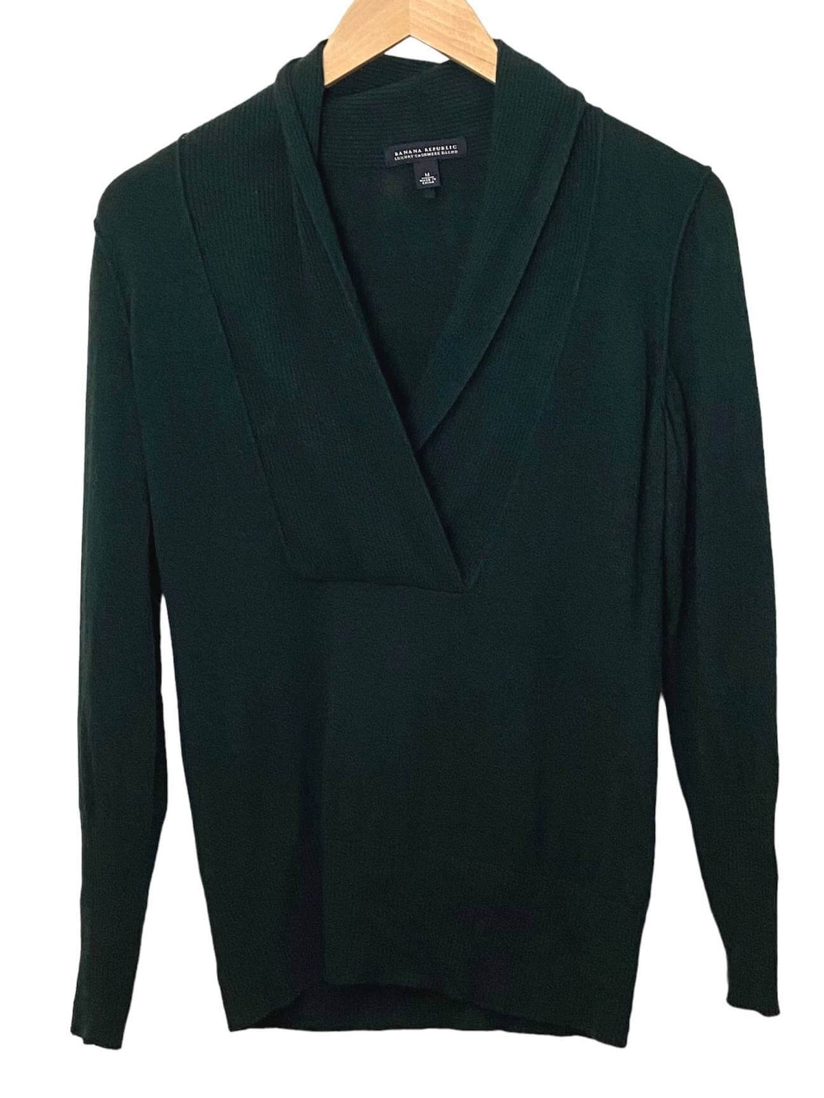 Dark Autumn BANANA REPUBLIC balsam green wool sweater