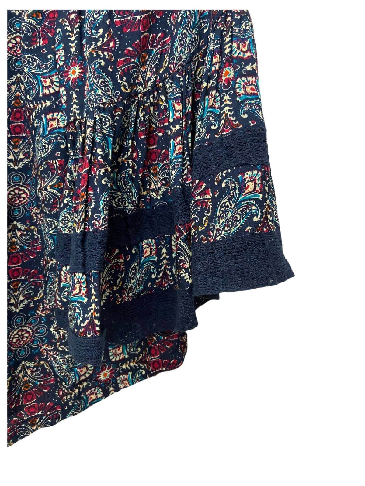 Dark Winter SOLITAIRE print bell sleeve blouse