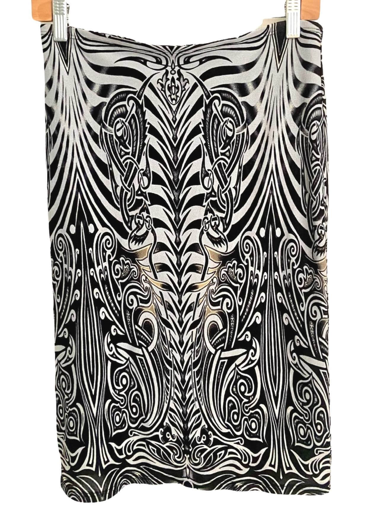 Dark Winter RAMPAGE print skirt