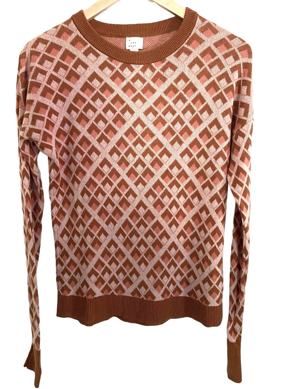 Light Spring A NEW DAY geometric print sweater