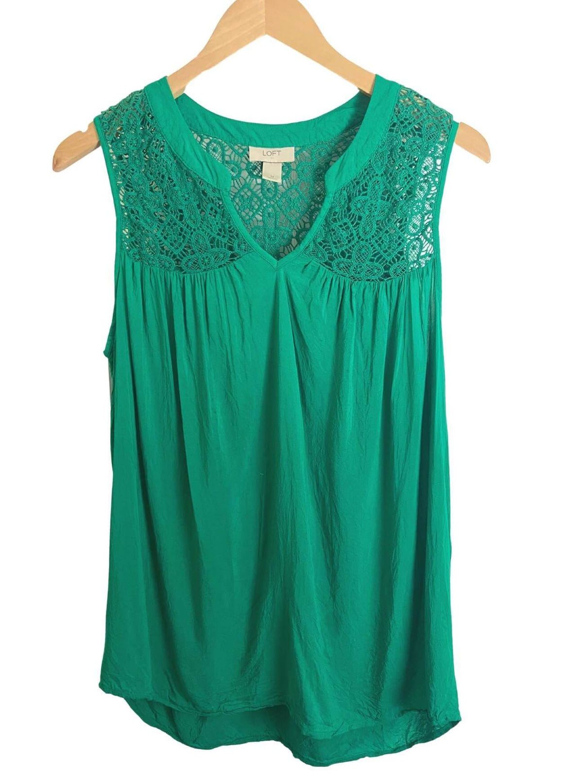 Light Summer LOFT green crochet top 