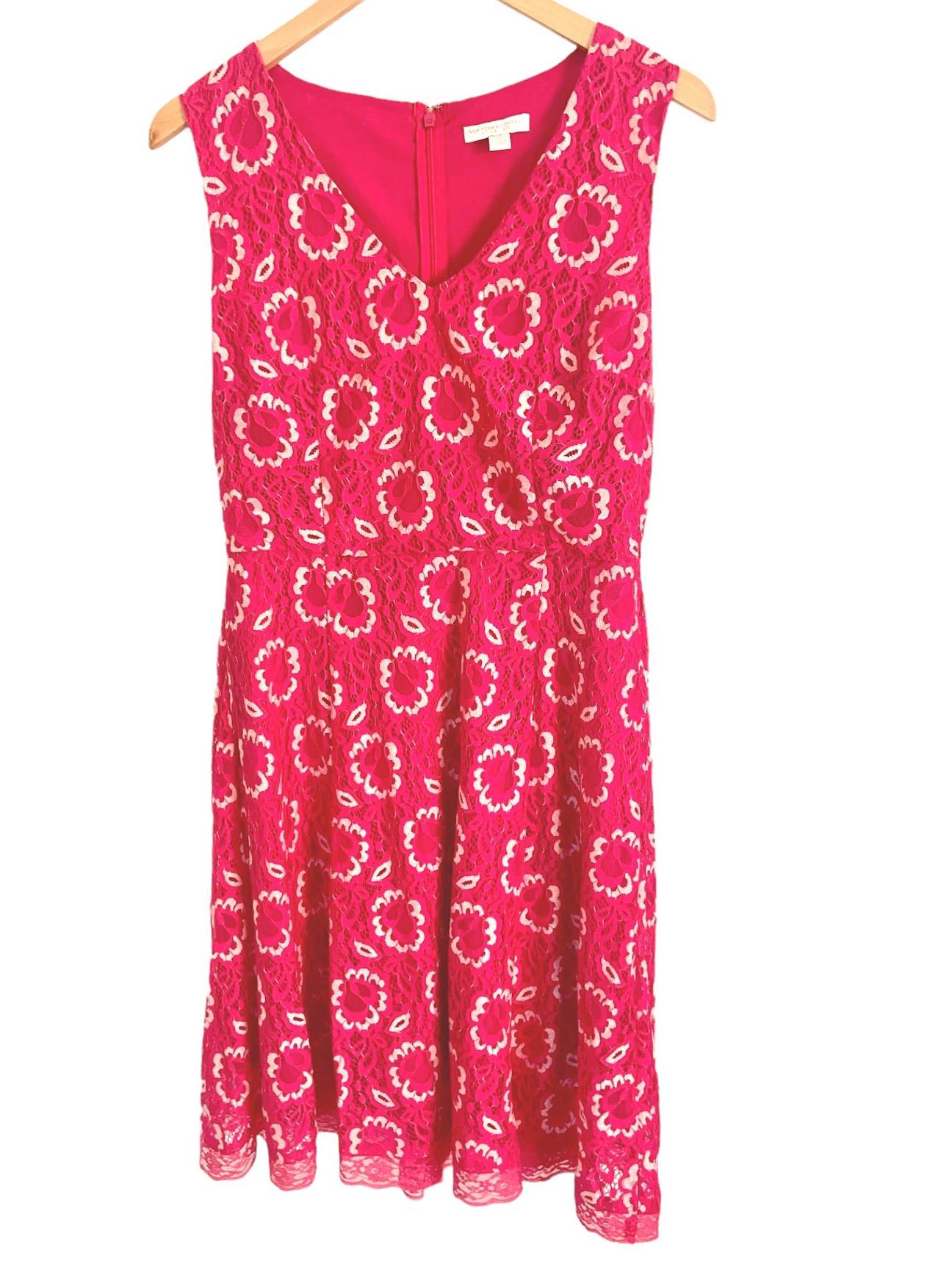 Light Summer NEW YORK COMPANY pink lace dress