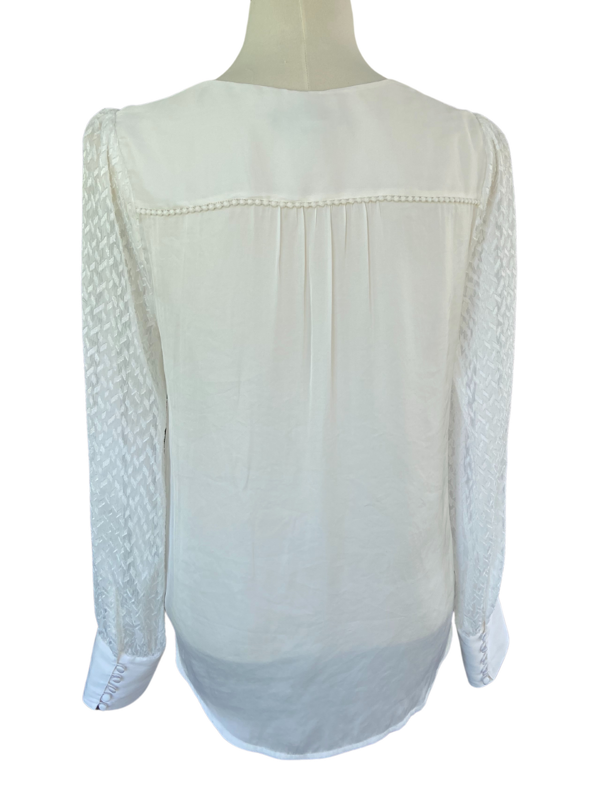 Light Summer WHITE HOUSE BLACK MARKET silky sheer-sleeved blouse
