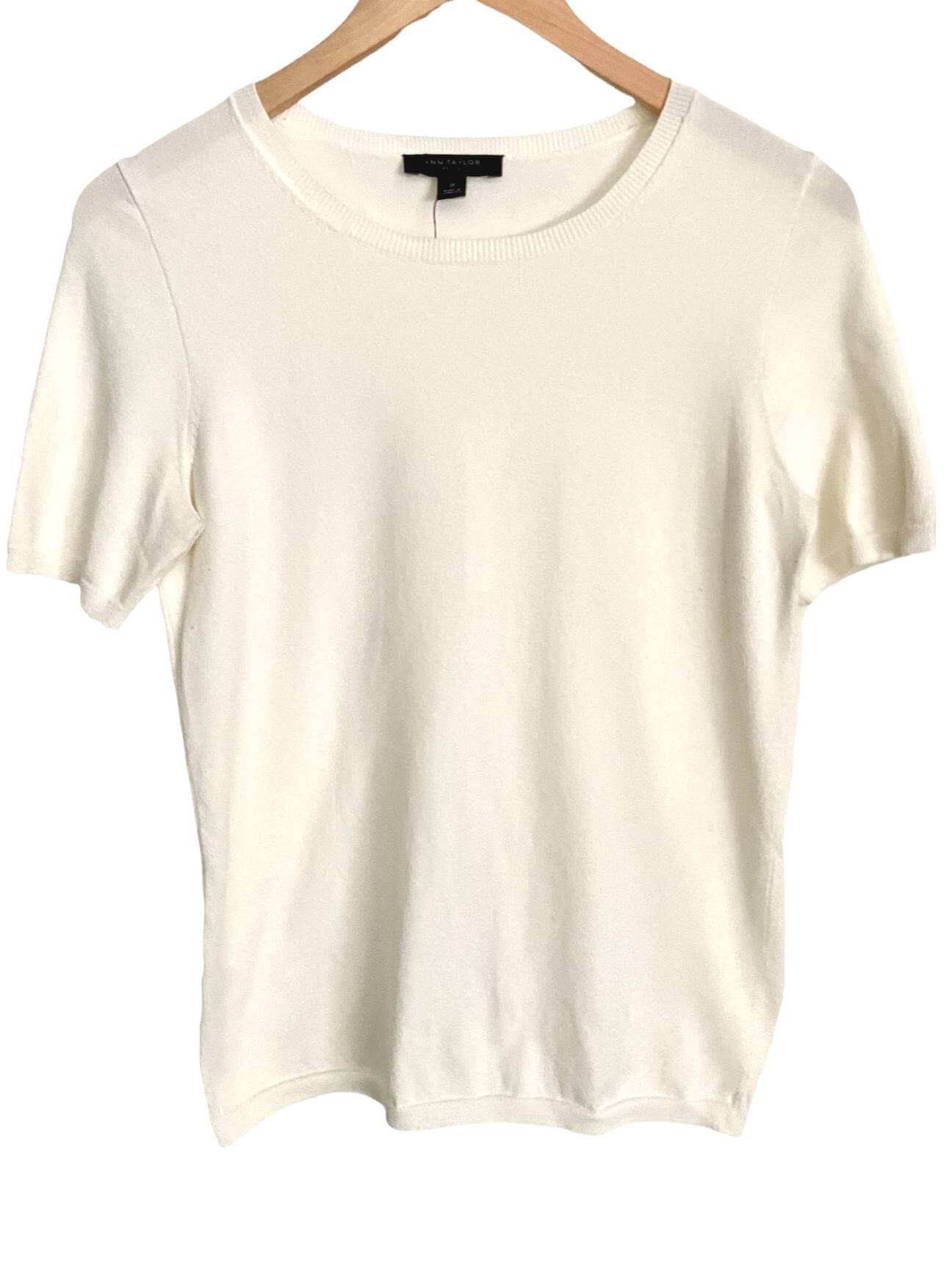 Light Summer ANN TAYLOR cream short sleeve sweater