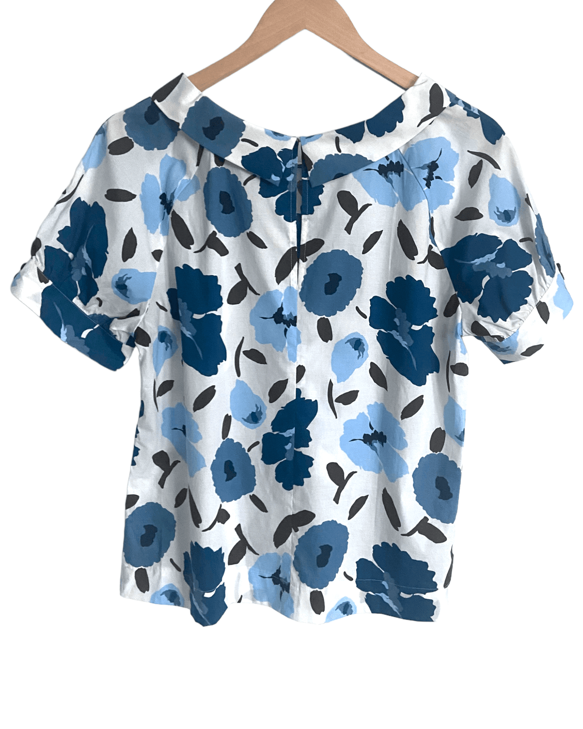 Soft Summer ANN TAYLOR floral print blouse