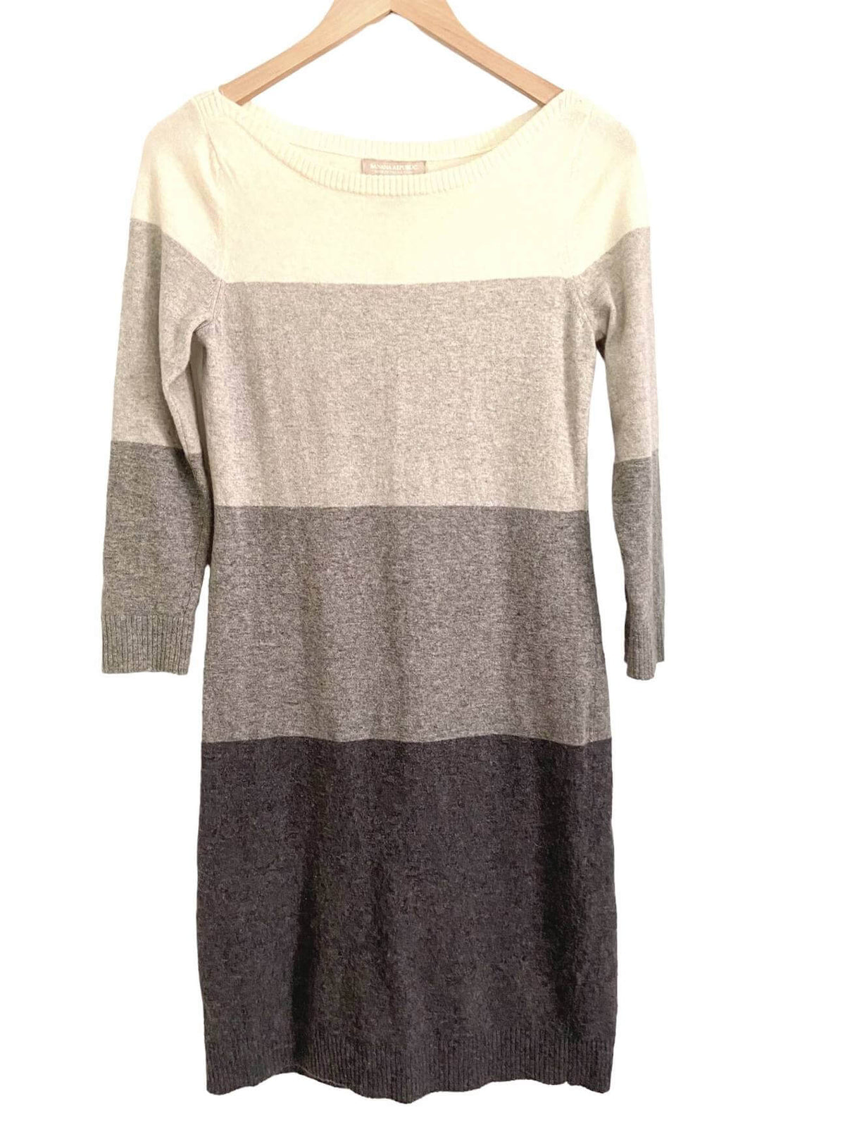 Soft Summer BANANA REPUBLIC sweater dress