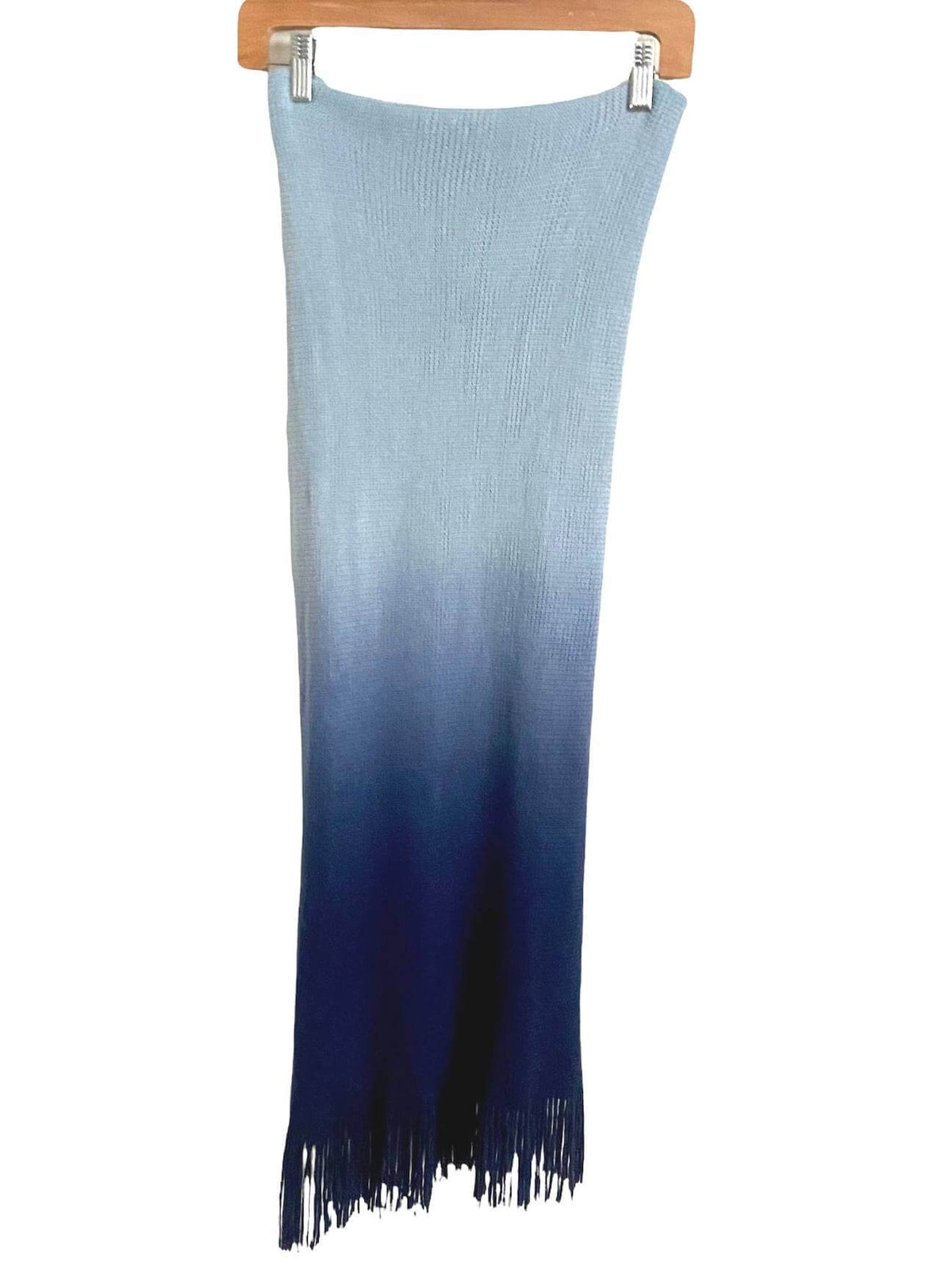 Soft Summer blue ombre wrap