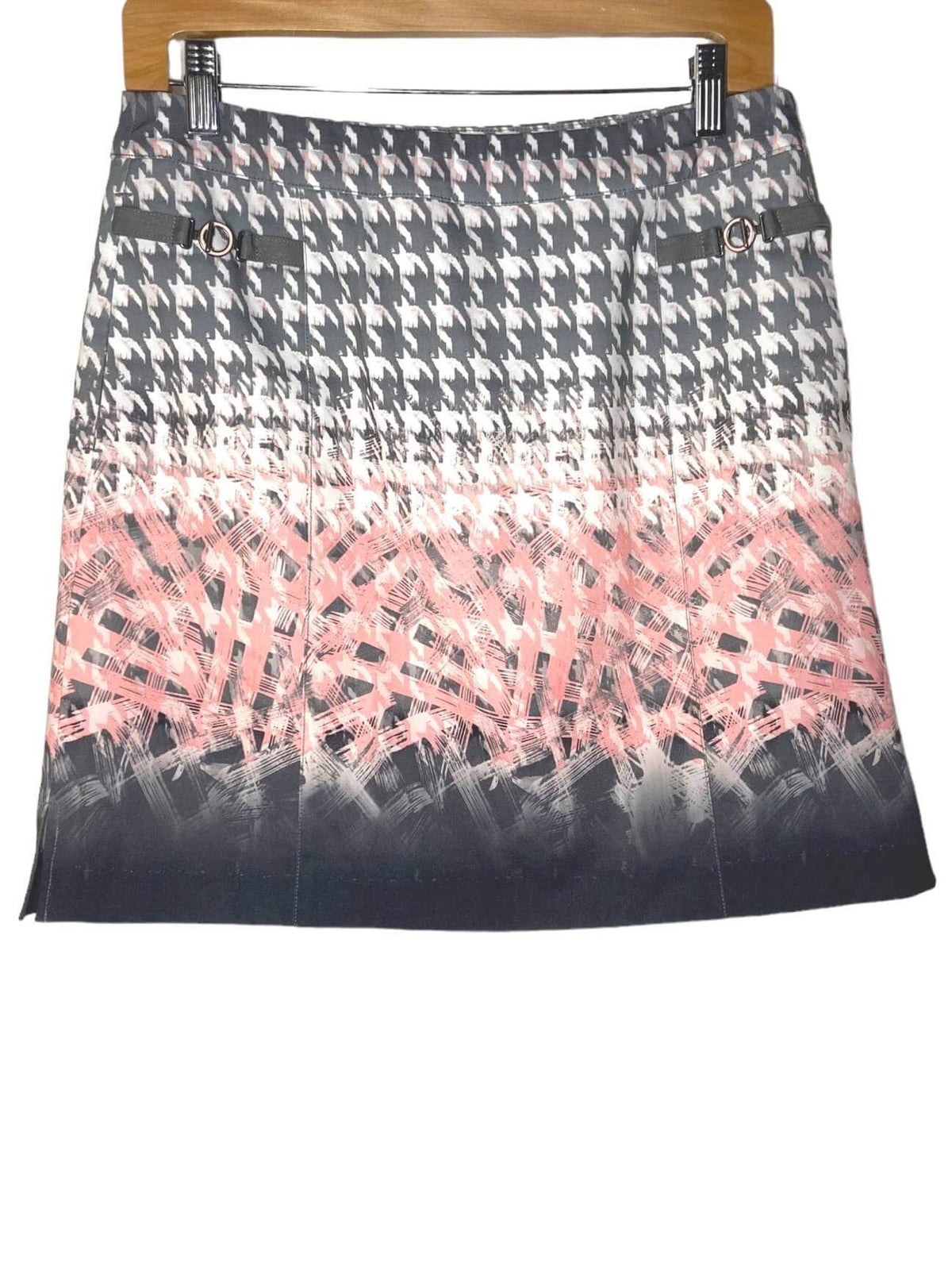 Soft Summer EP PRO gray pink print golf skirt