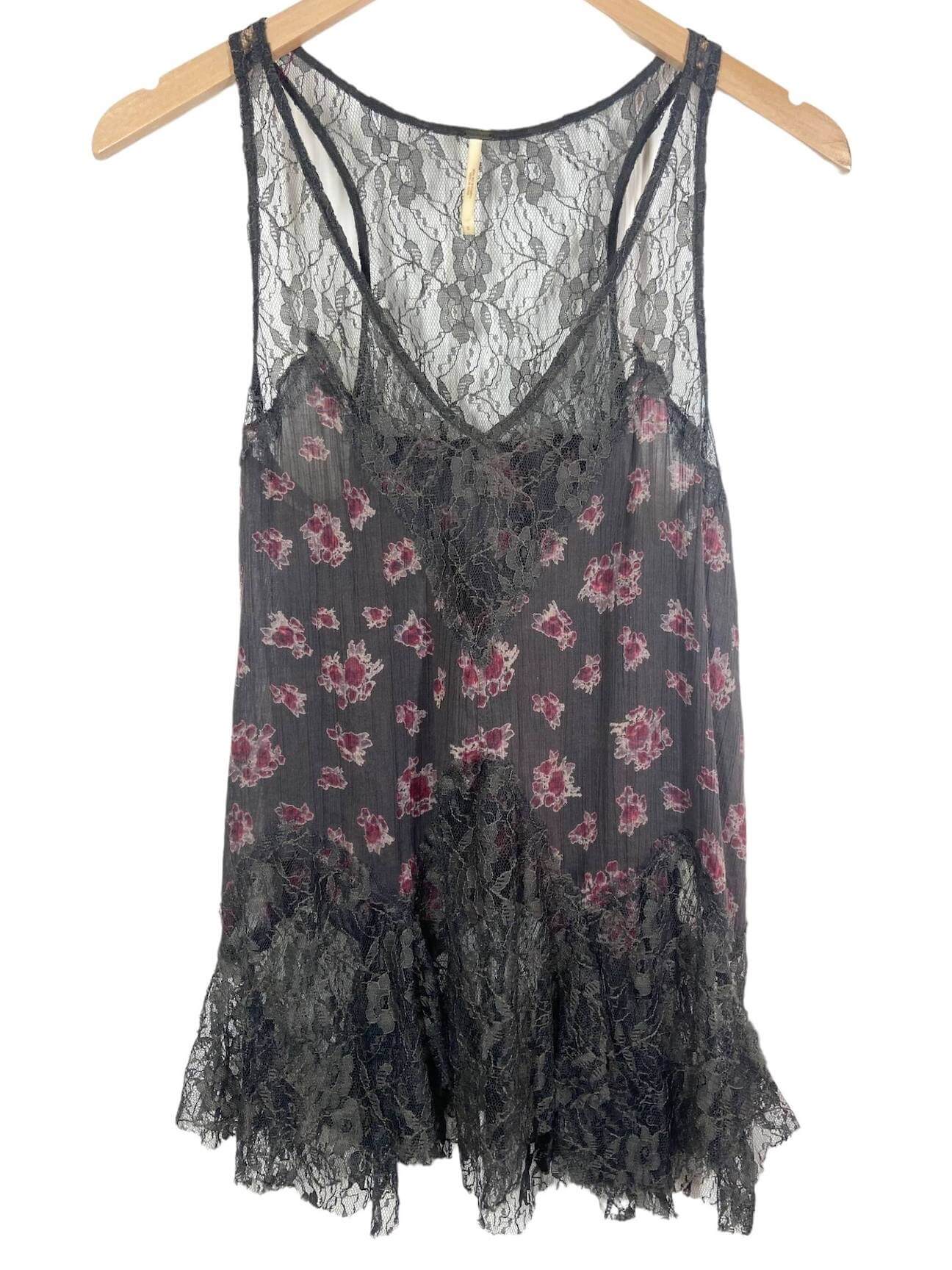 Soft Summer FREE PEOPLE floral lace top