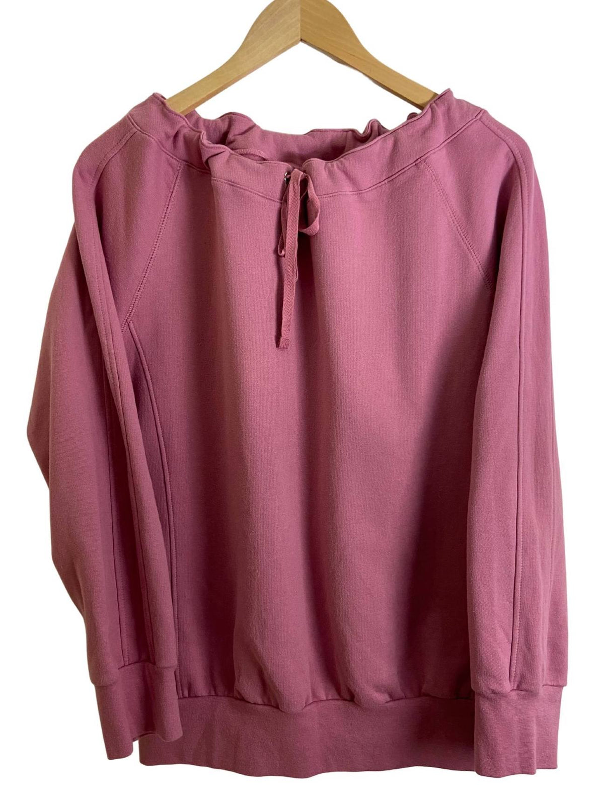 Soft Summer NEWPORT NEWS mauve sweatshirt
