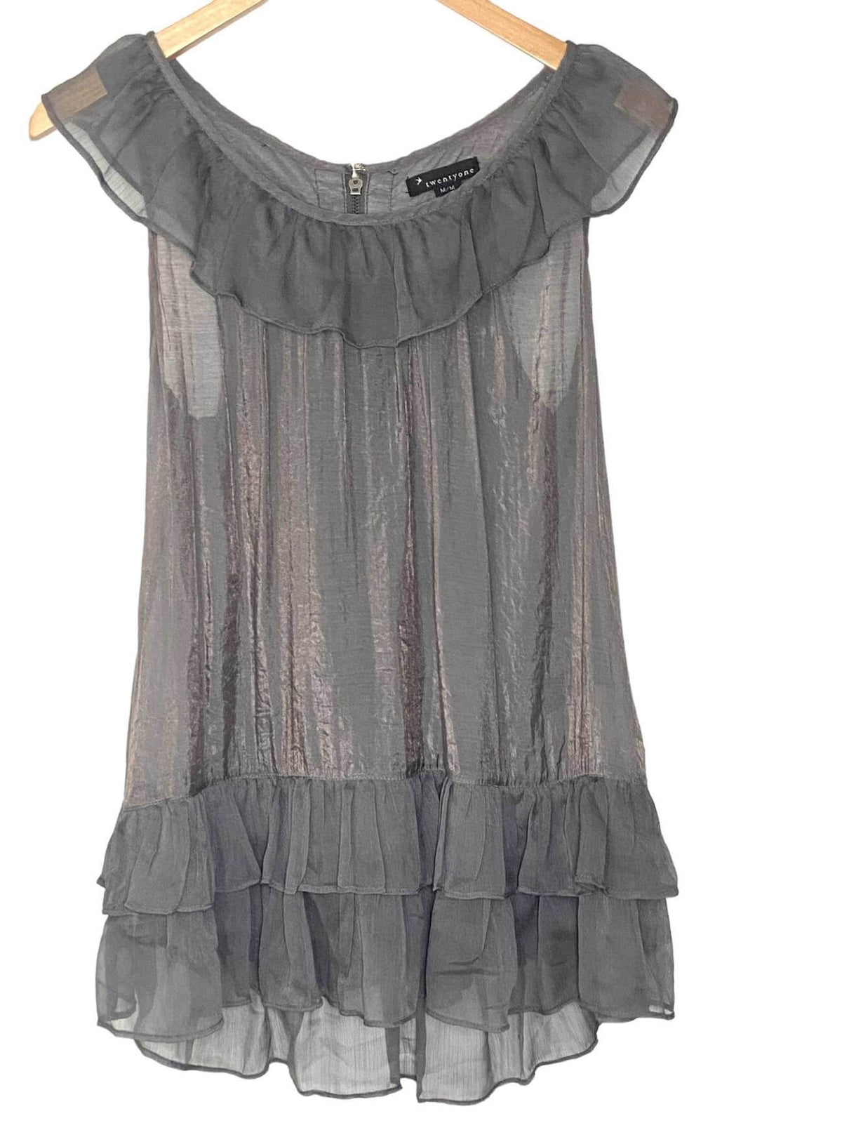 Soft Summer TWENTYONE shimmer ruffle top