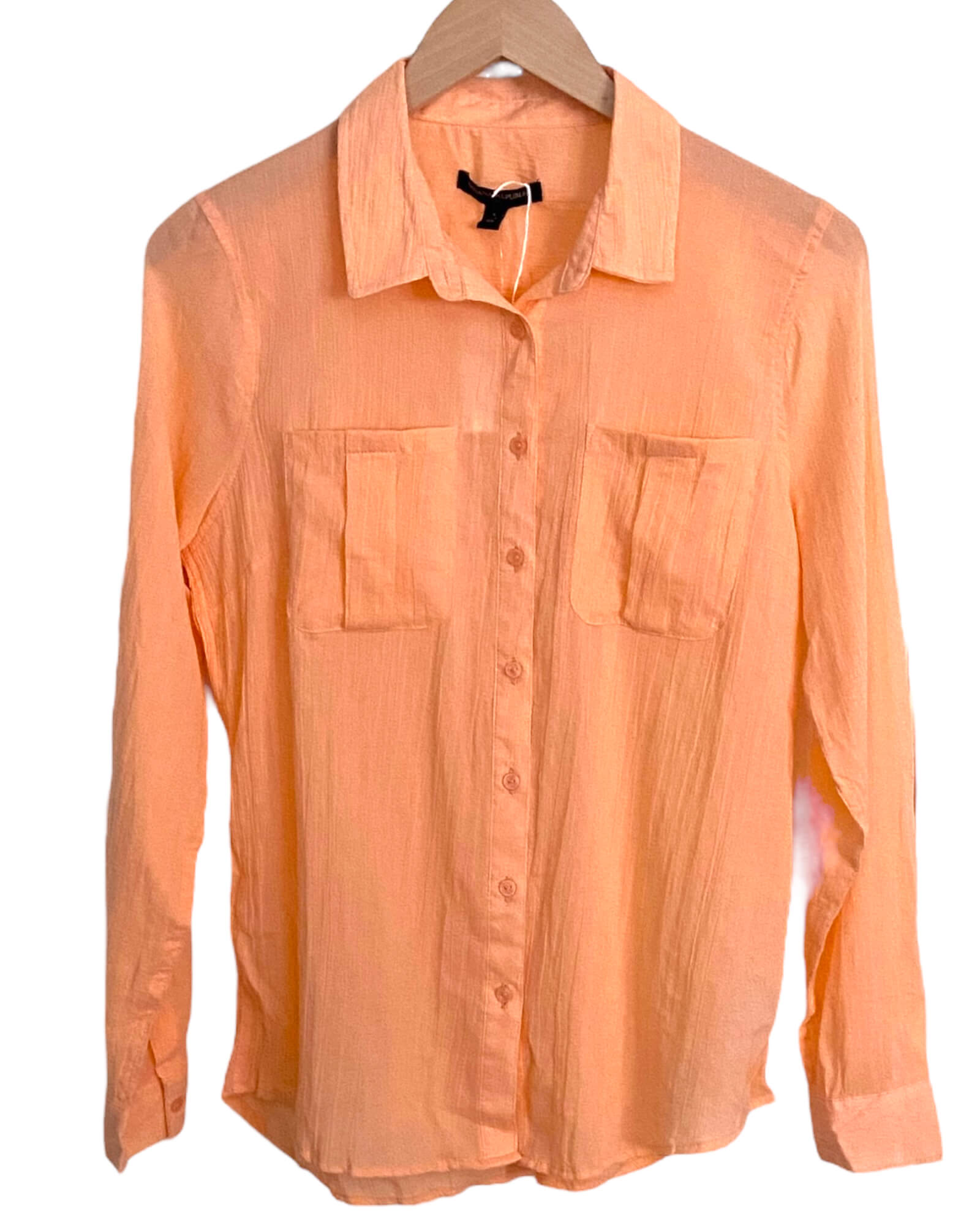 Warm Spring BANANA REPUBLIC peach crinkle button-down shirt